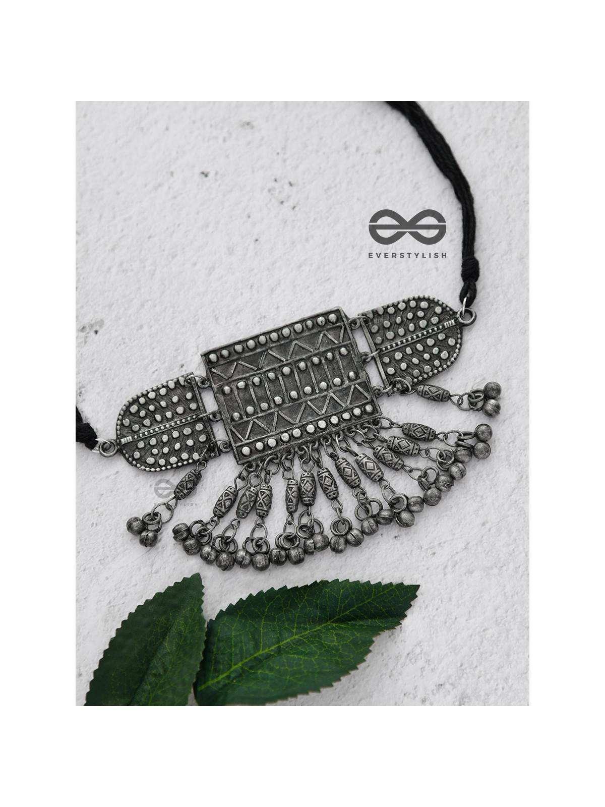 A Bohemian Beauty - Classic Oxidised Choker