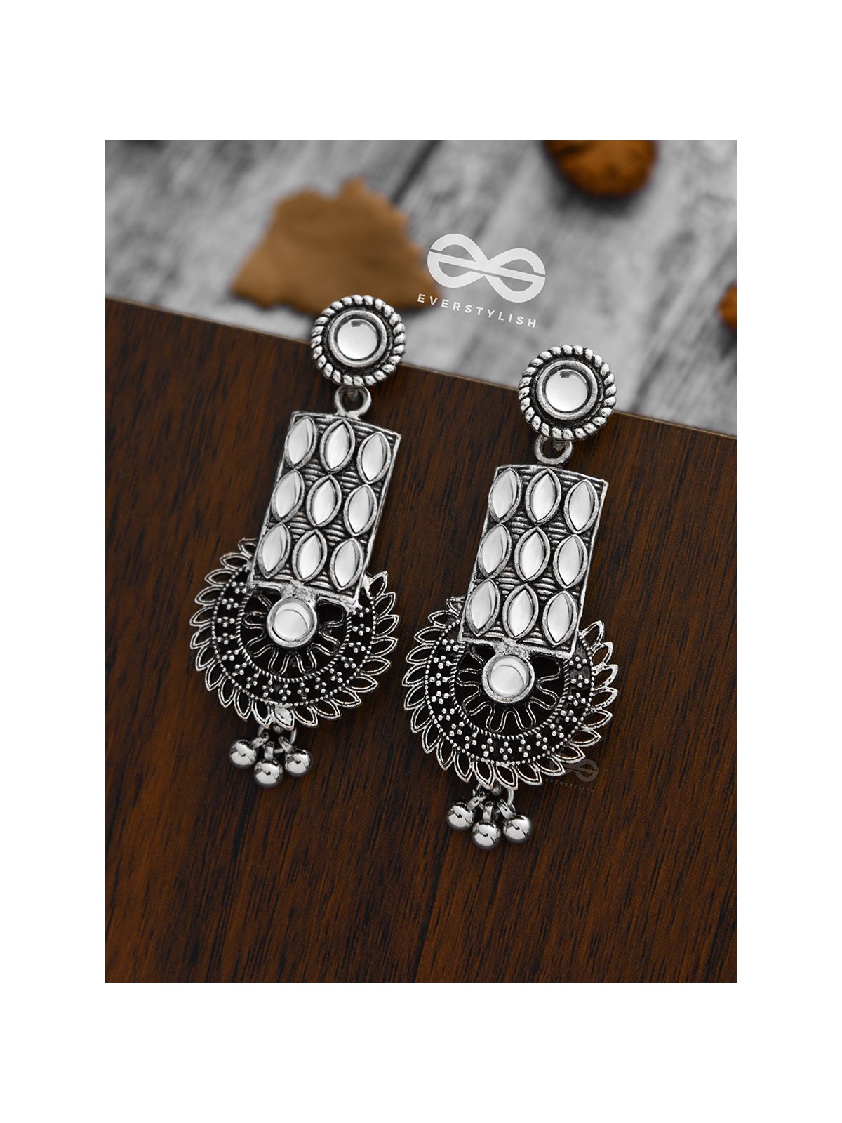 The Studded Artistry - (Droplet White) - The Embellished Oxidised Collection