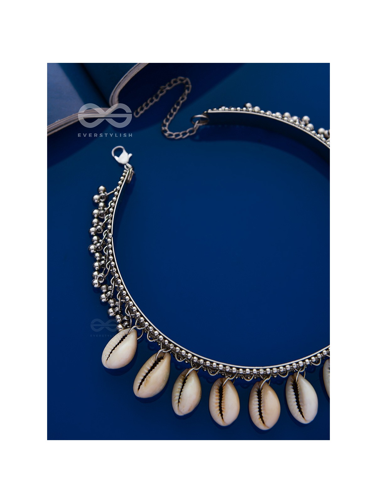 A Bohemian Indulgence - Oxidised Shell Choker Neckpiece