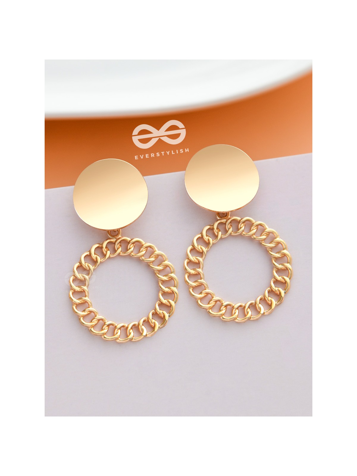 The Links of Glamour - Golden Statement Earrings