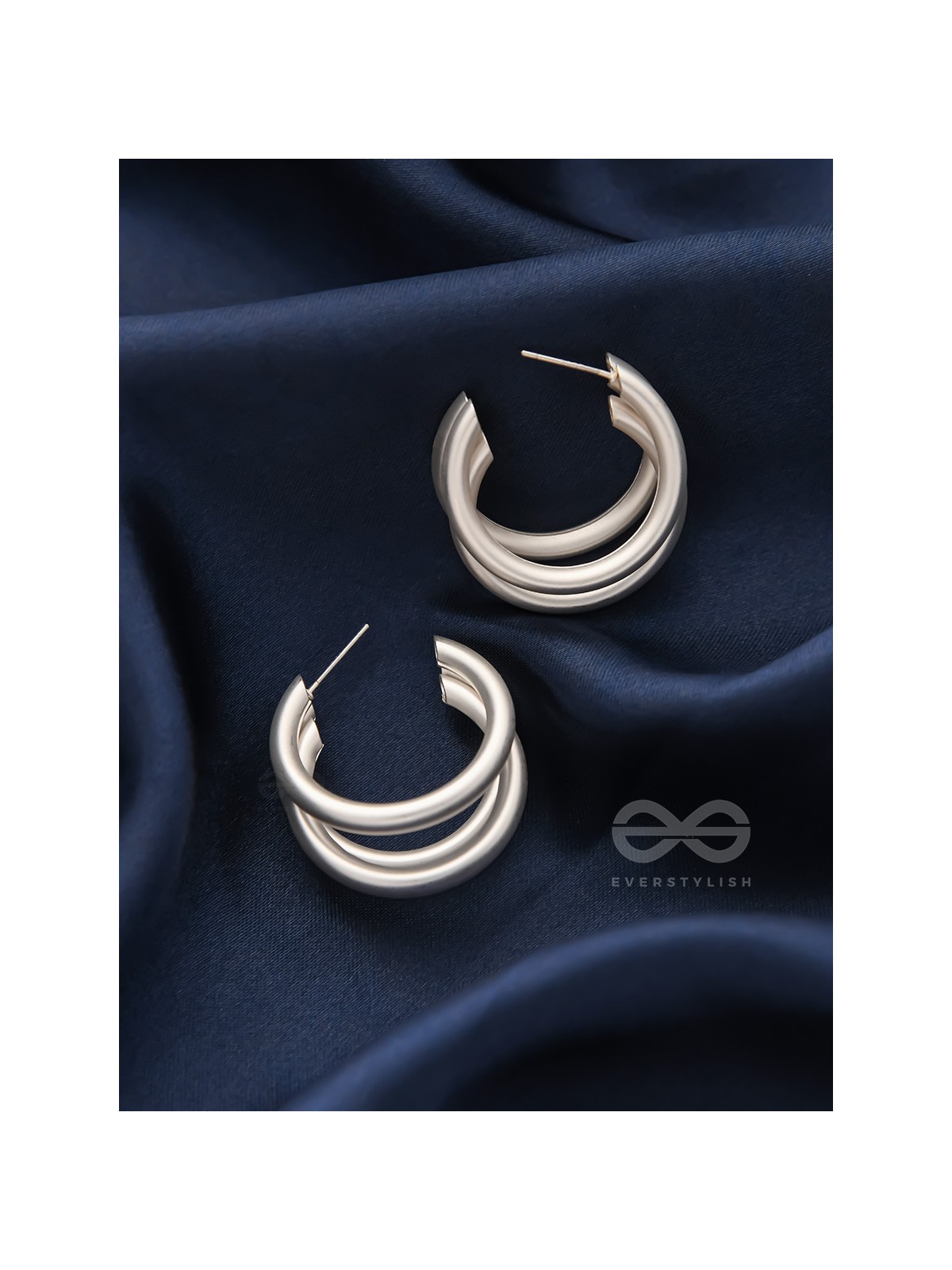 THE ELEGANT TURNS - MATTE FINISHED SILVER HOOPS