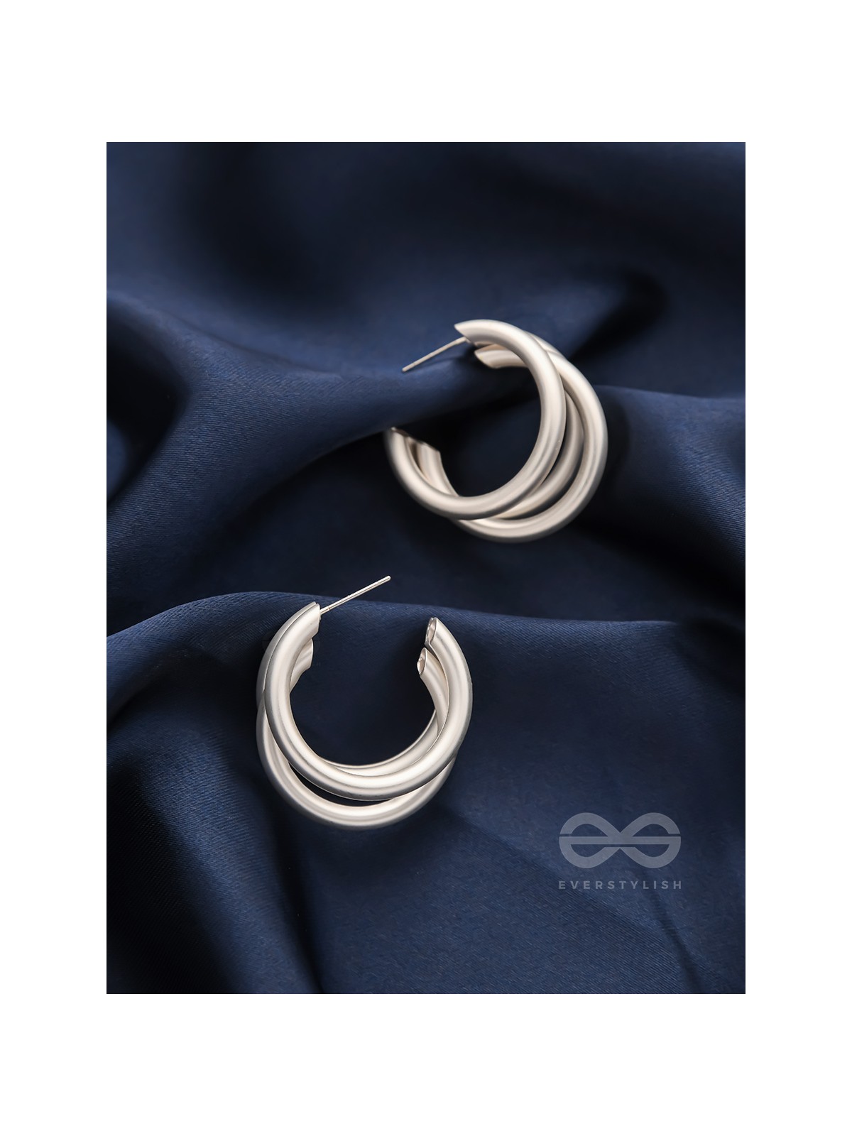 THE ELEGANT TURNS - MATTE FINISHED SILVER HOOPS