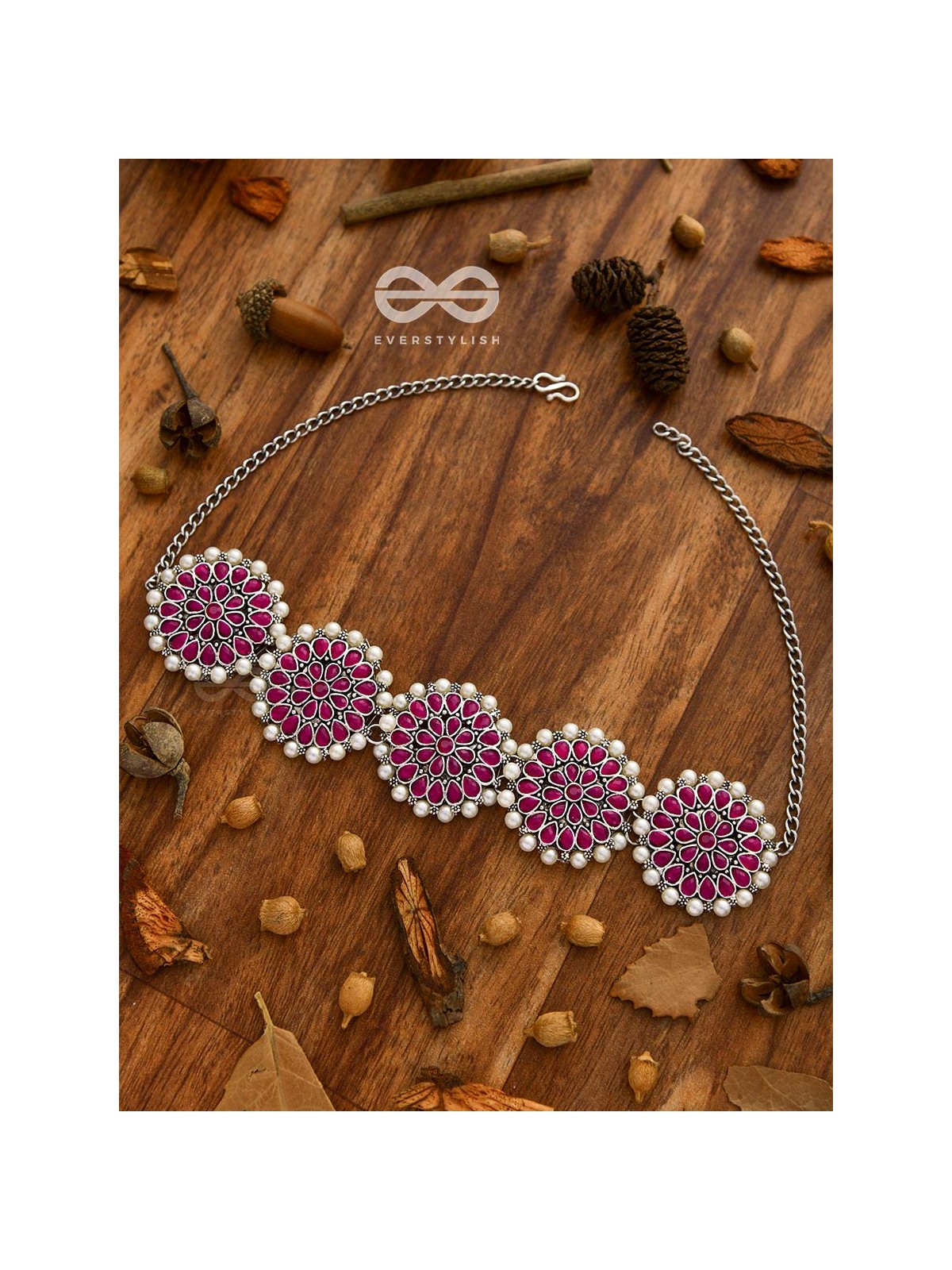 The classy Desire - Perfect Pearl Embellished Statement Choker (Ruby Red)