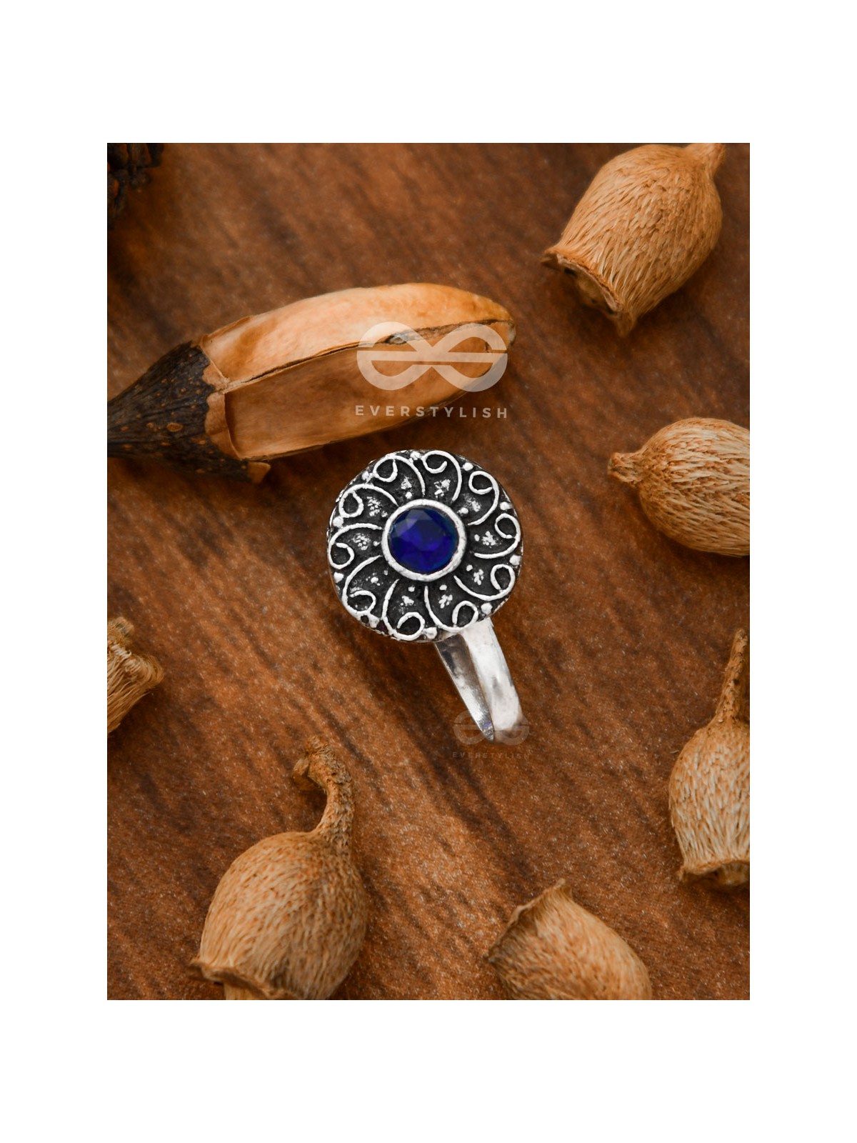 The Embellished Whirlwind - Oxidised Non-pierced Nosering (Navy blue)