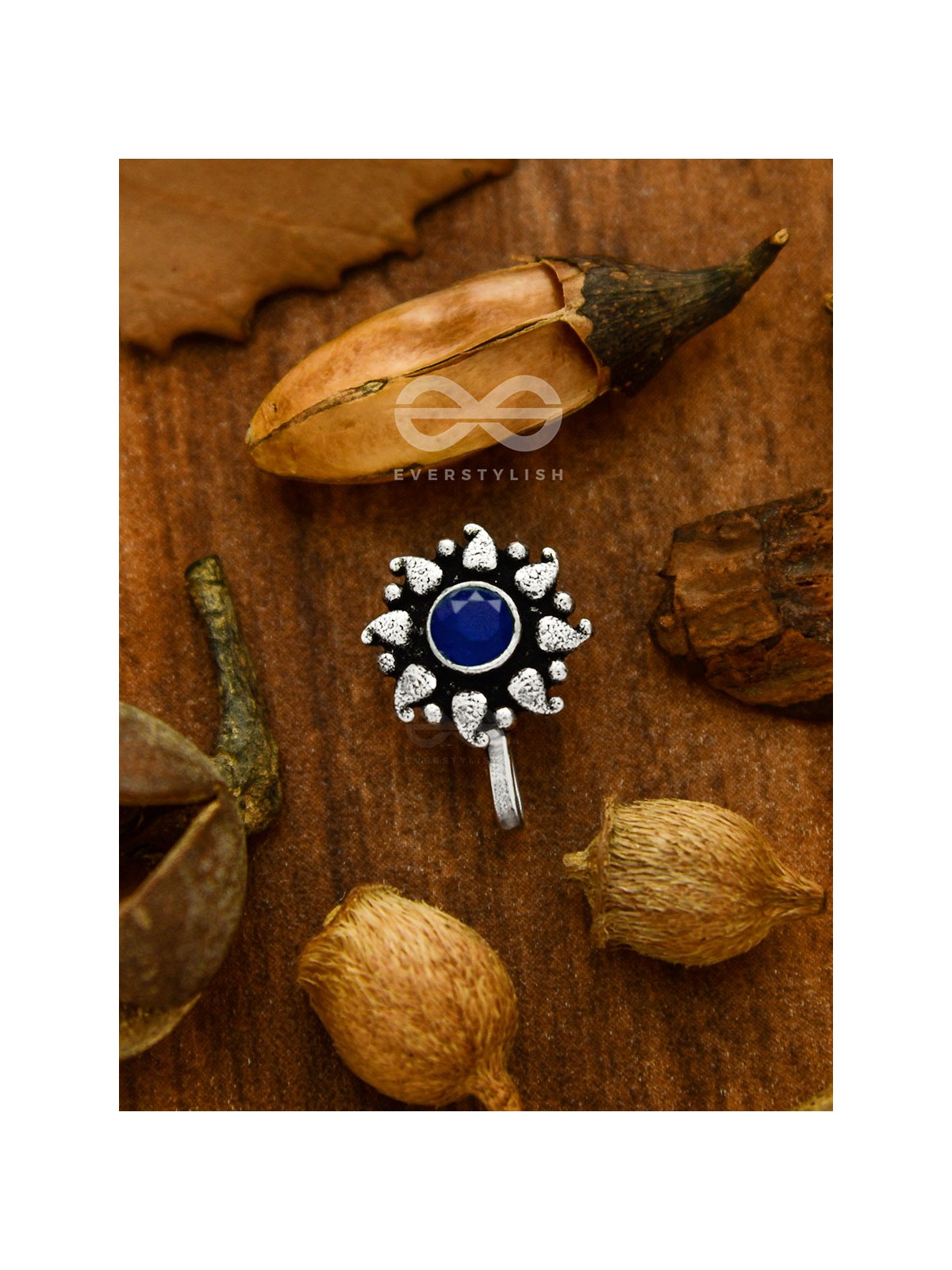 THE PAISLEY SUN - OXIDIZED NON-PIERCED NOSE-PIN (Navy Blue)