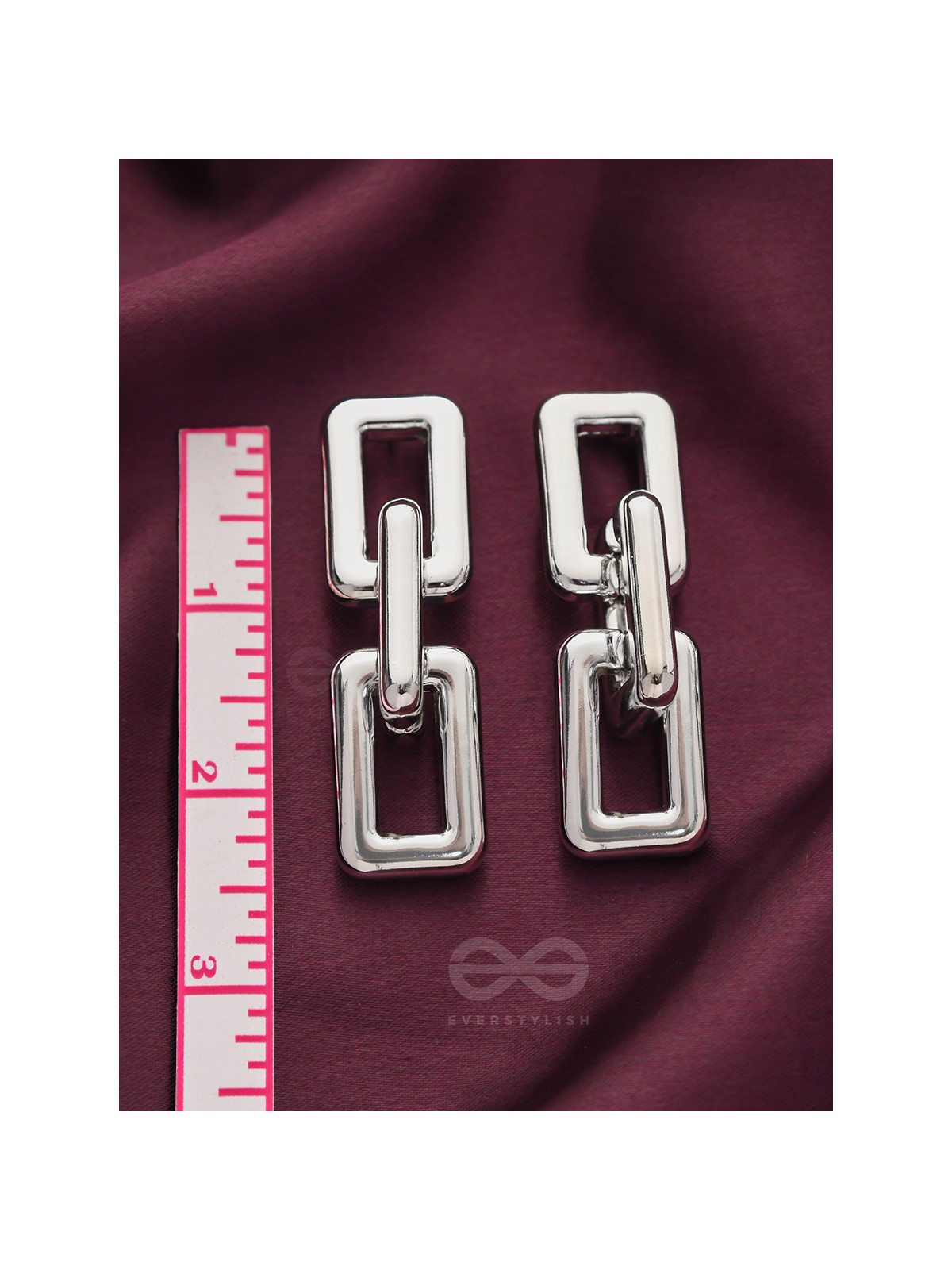 Catch me if you can - Silver Statement earrings