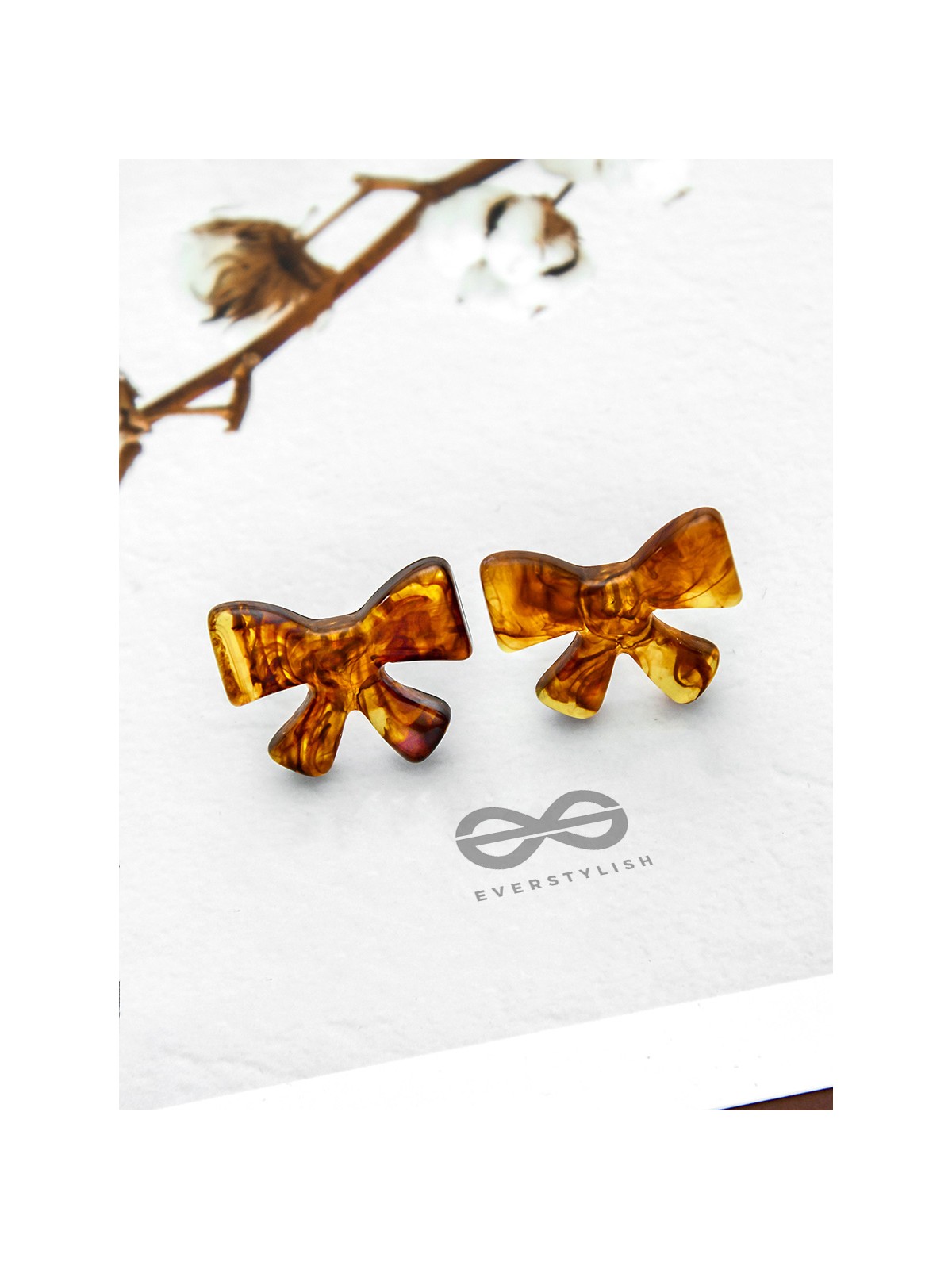 Bow-tiful - Champagne Resin Stud Earrings