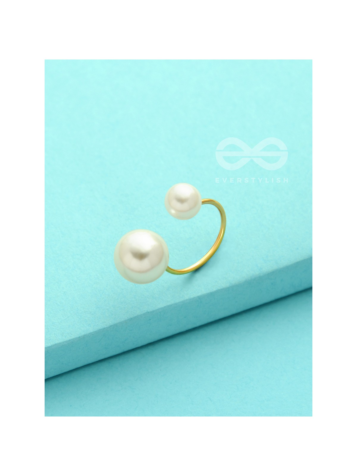 Precarious Pair Of Pearls - Statement Golden Ring