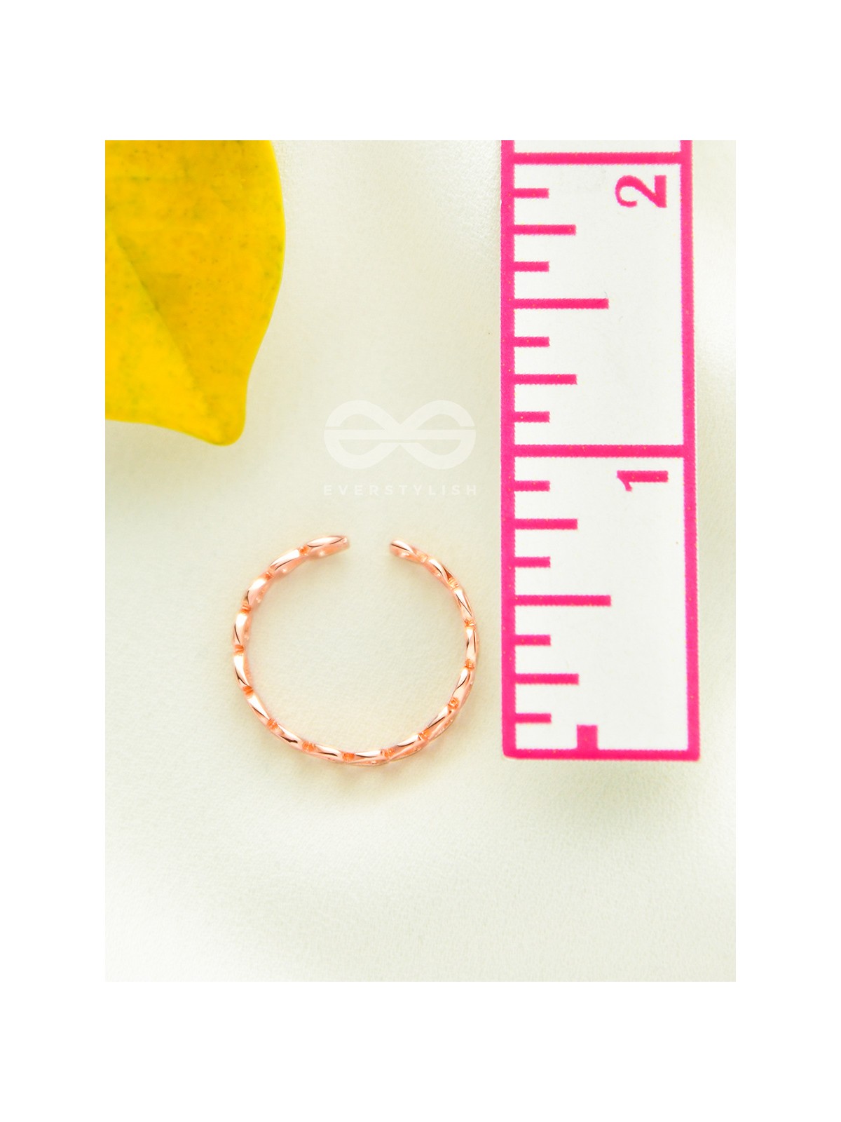 Hearts Wrapped Around My Finger - Golden Adjustable Ring