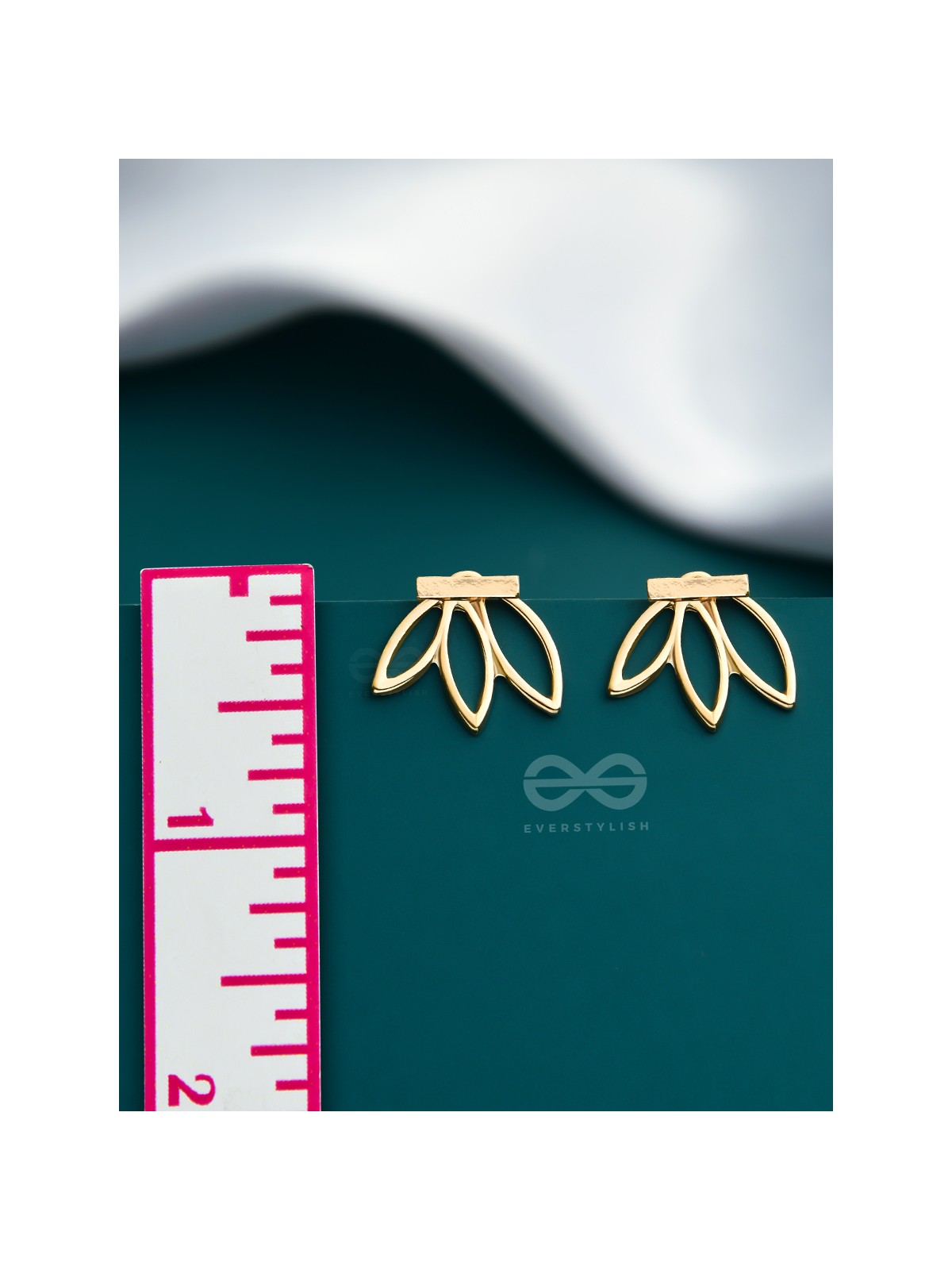 Don't Leaf Me - Golden Ear-Jackets