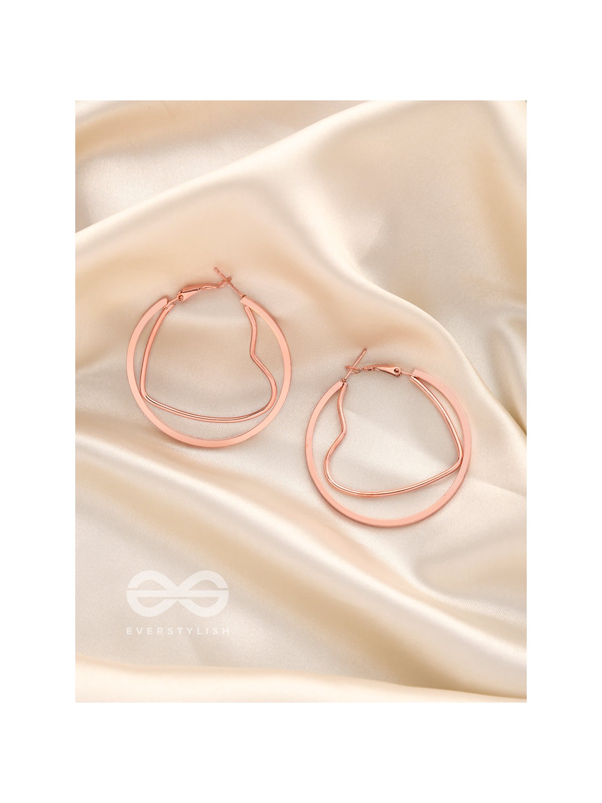 Stuck in a Love-Loop - Rose-Gold Hoop earrings 