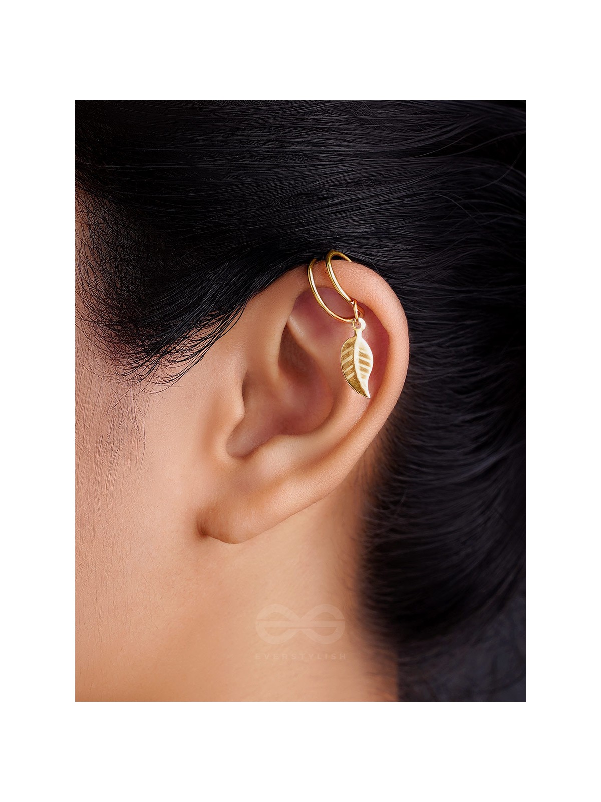 The Last Leaf - Golden Casual Earcuff (One Ear)