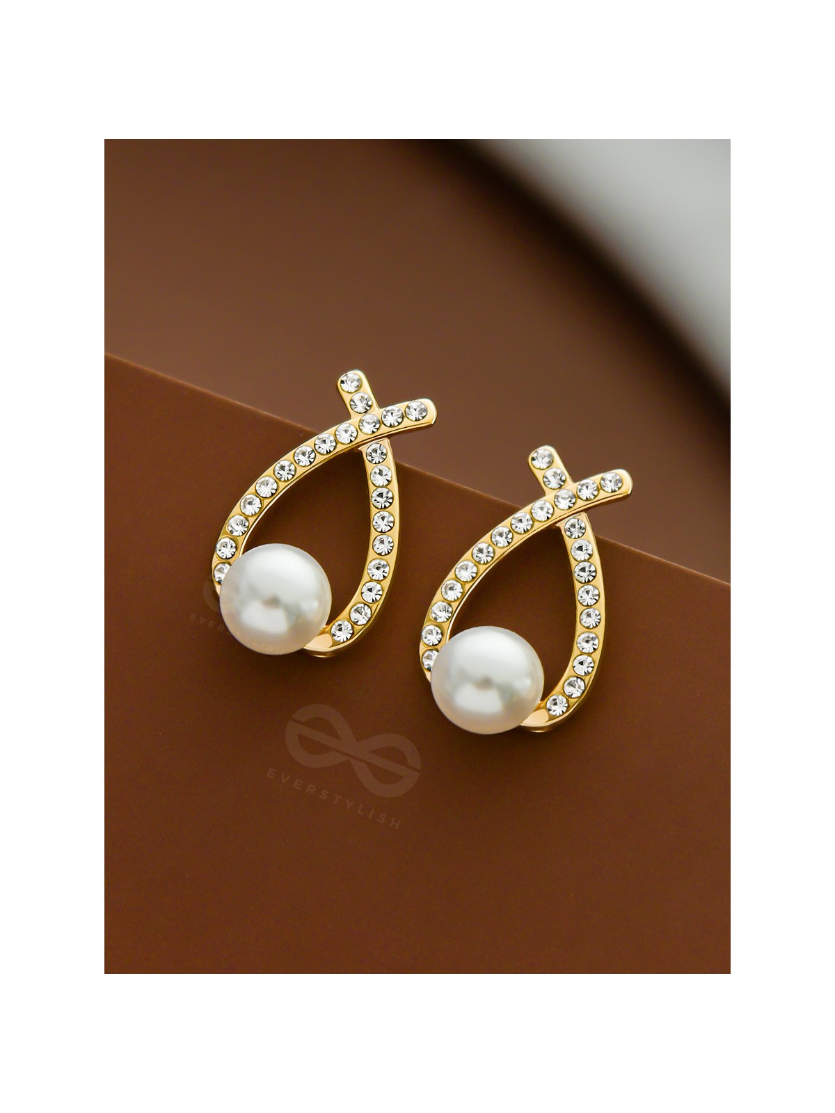 The Pearls of Excellence - Golden Embellished Earrings