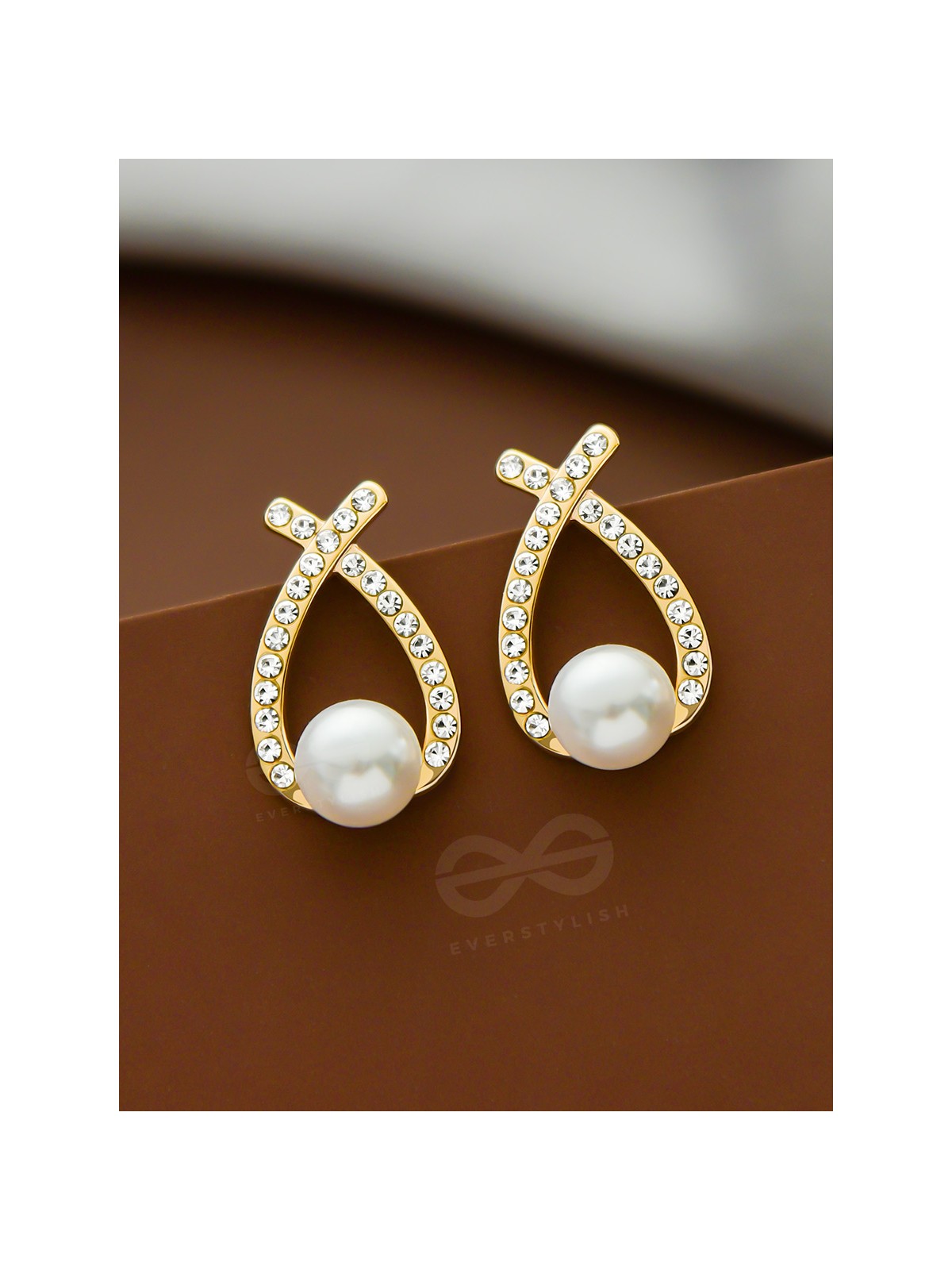 The Pearls of Excellence - Golden Embellished Earrings