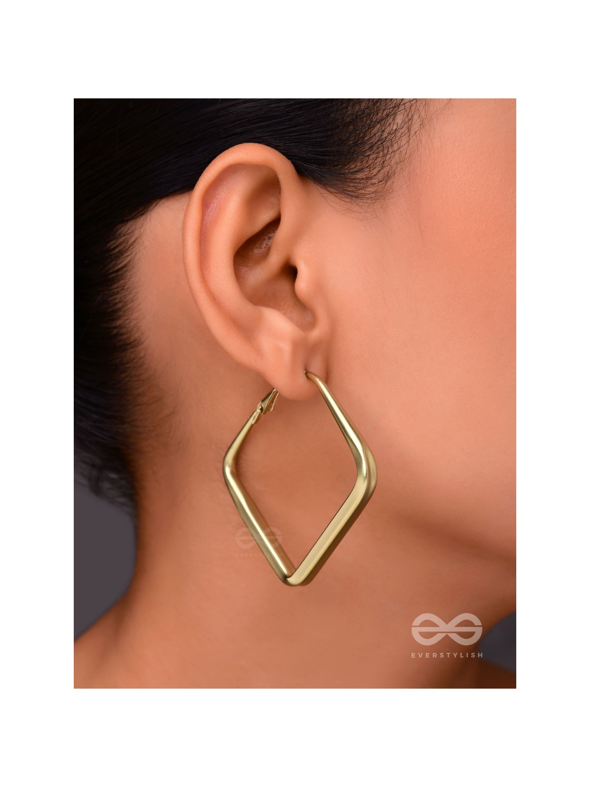 The Eccentric Squares - Golden Statement Hoops
