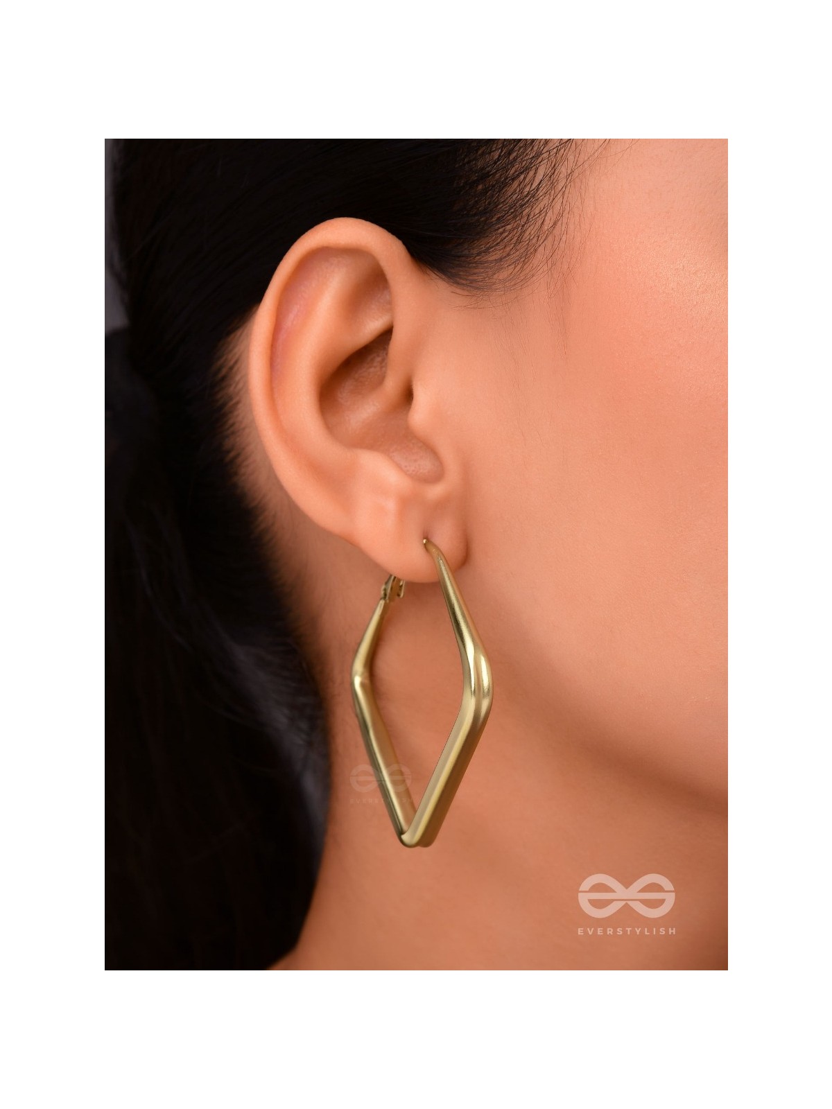 The Eccentric Squares - Golden Statement Hoops