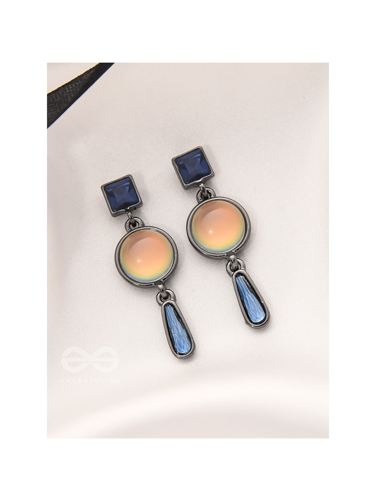 The enchanting Sunset Hue- Dangle Drop Earrings