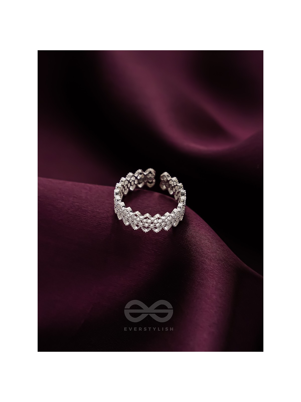 The Intricate Elegance - Adjustable Ring