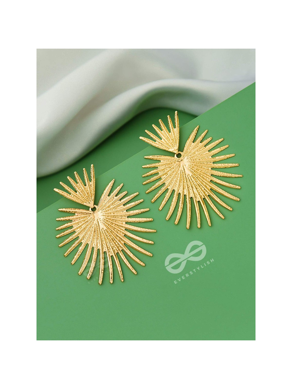 The Boho-Chic Godess - Golden Statement Earrings