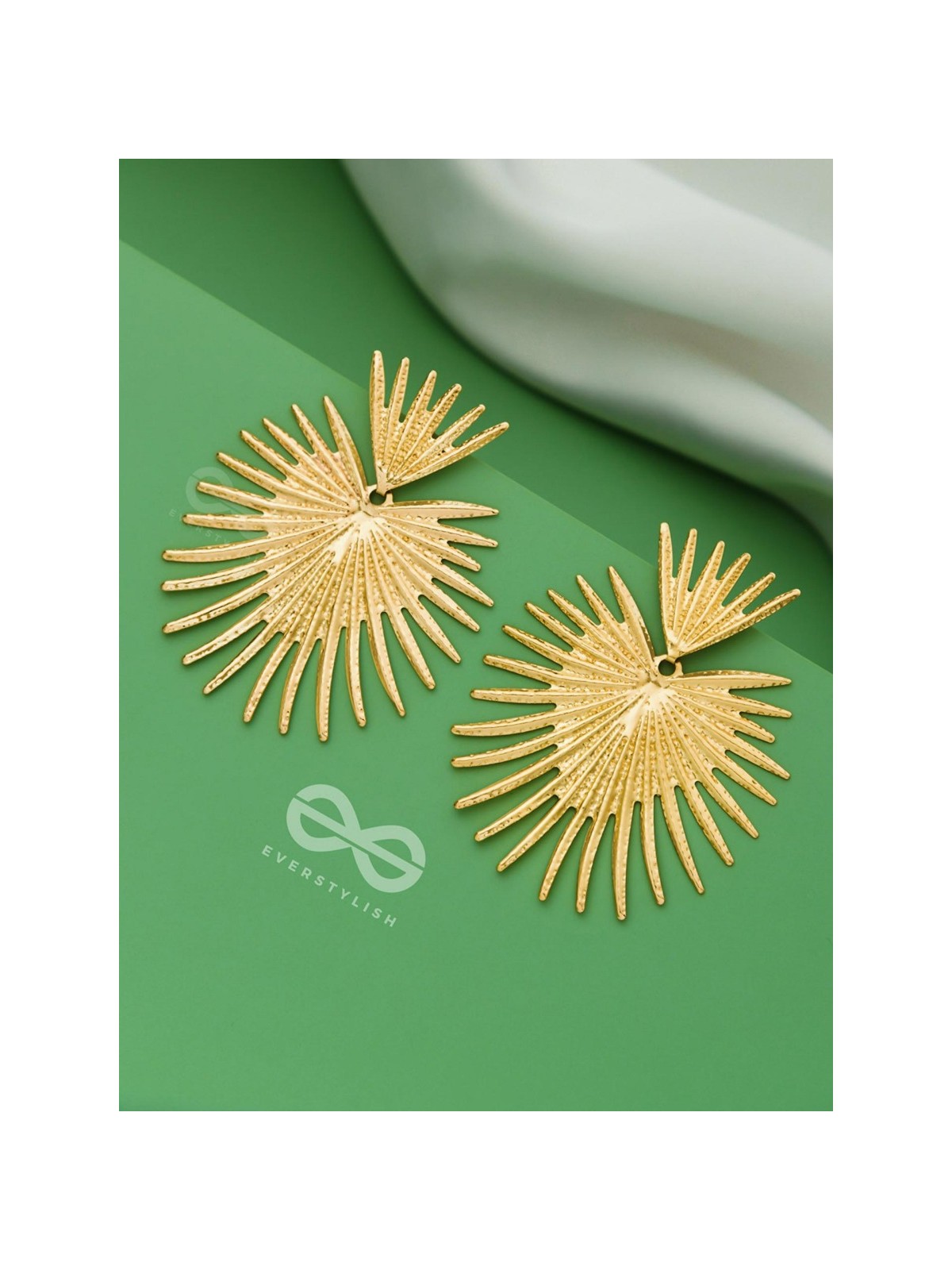 The Boho-Chic Godess - Golden Statement Earrings