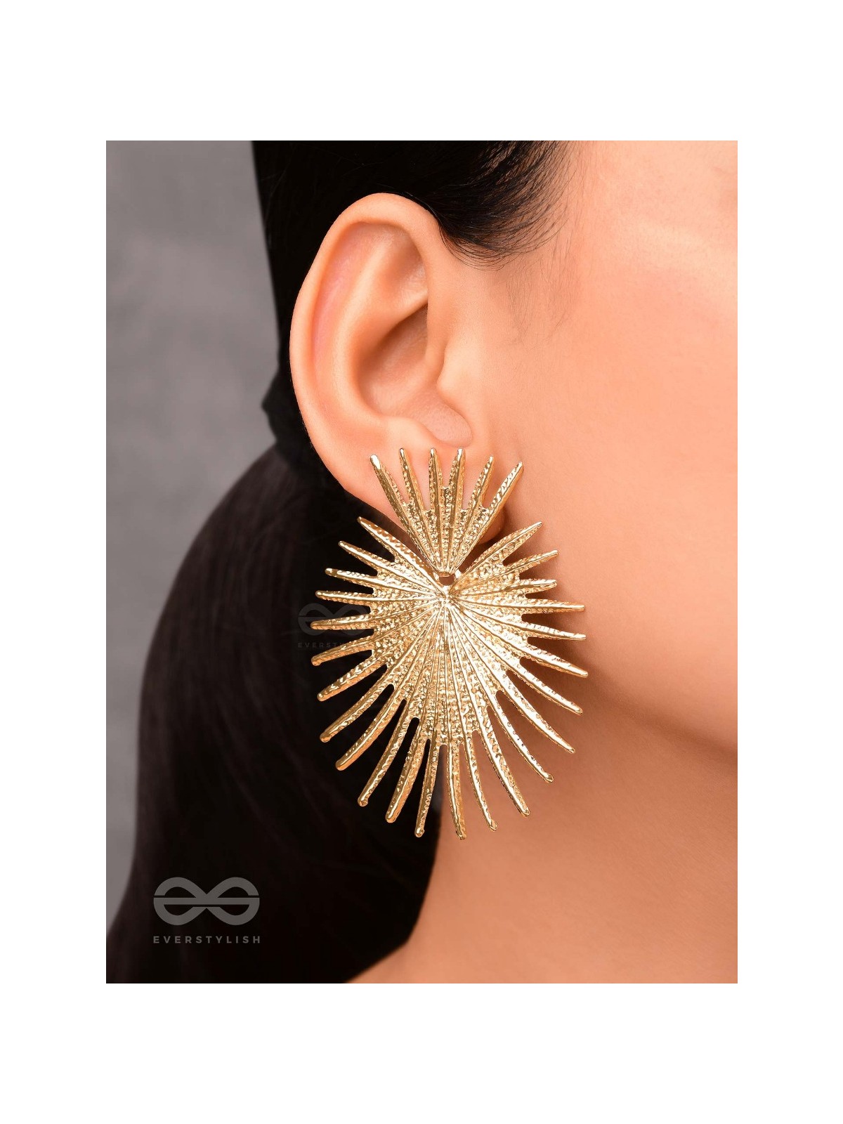 The Boho-Chic Godess - Golden Statement Earrings