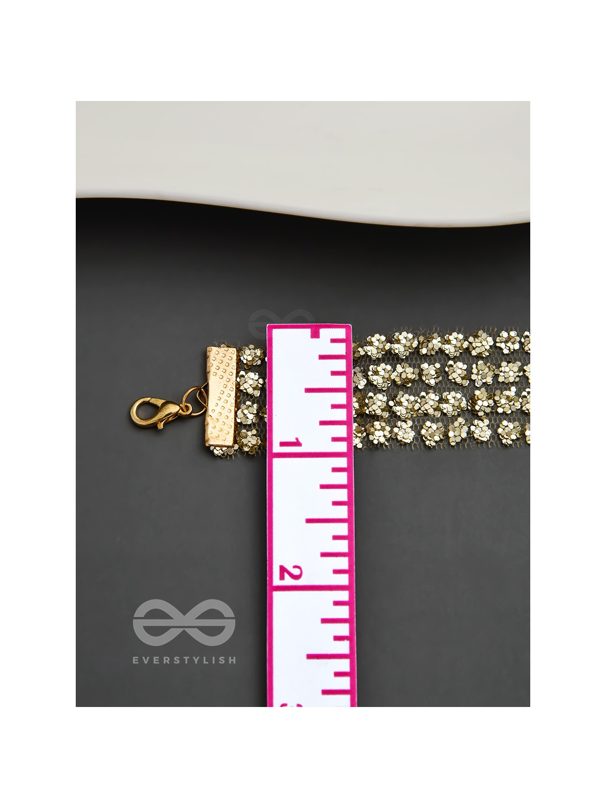 Shimmer on My Neck - Statement Golden Choker