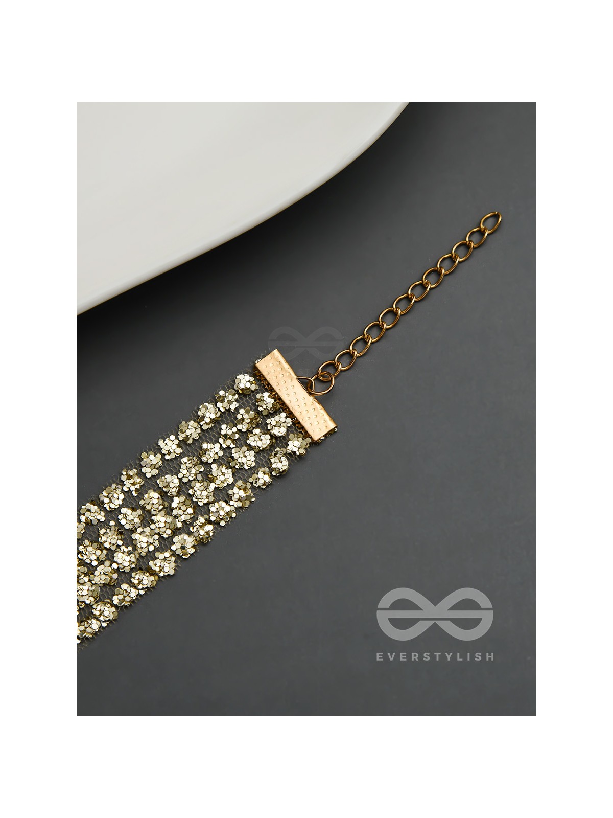 Shimmer on My Neck - Statement Golden Choker