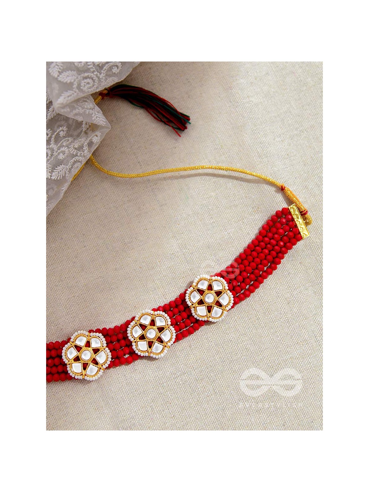The Classy Elegance - Set of Statement Choker and Studs (Rose red)