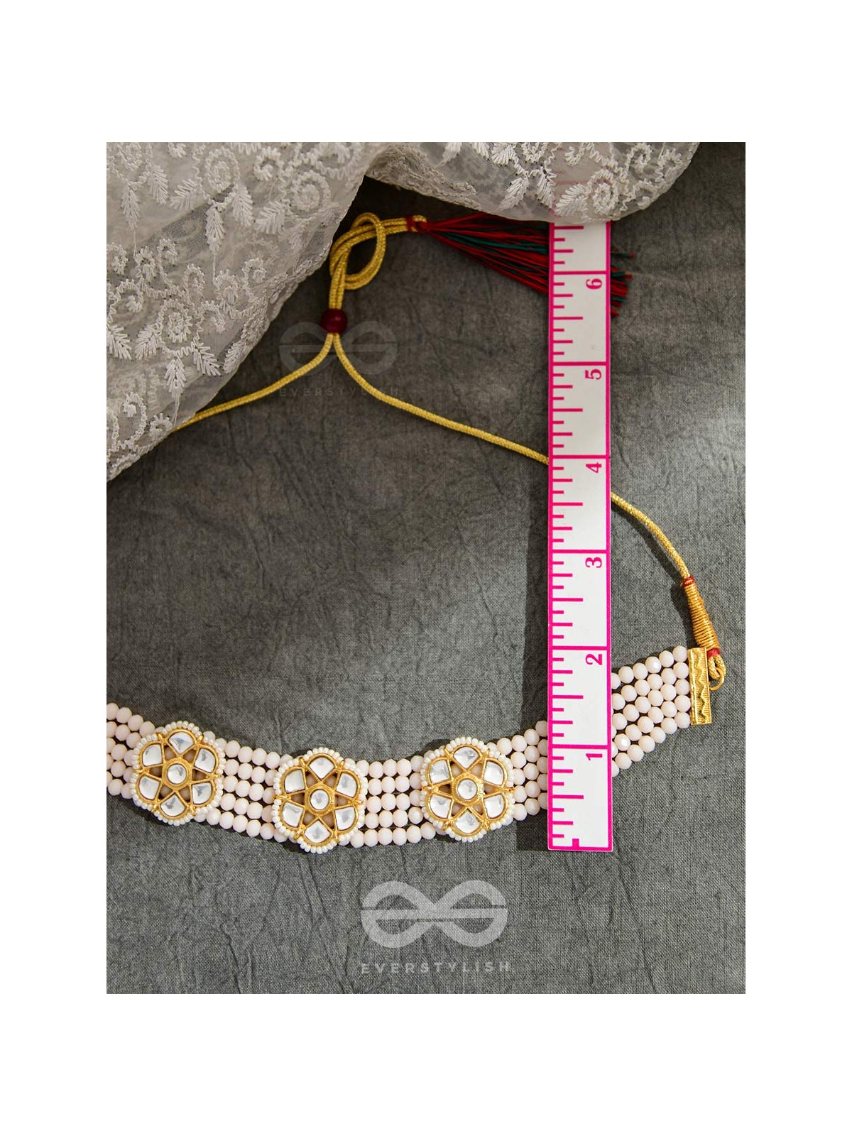 The Classy Elegance - Set of Statement Choker and Studs (Naive Peach)