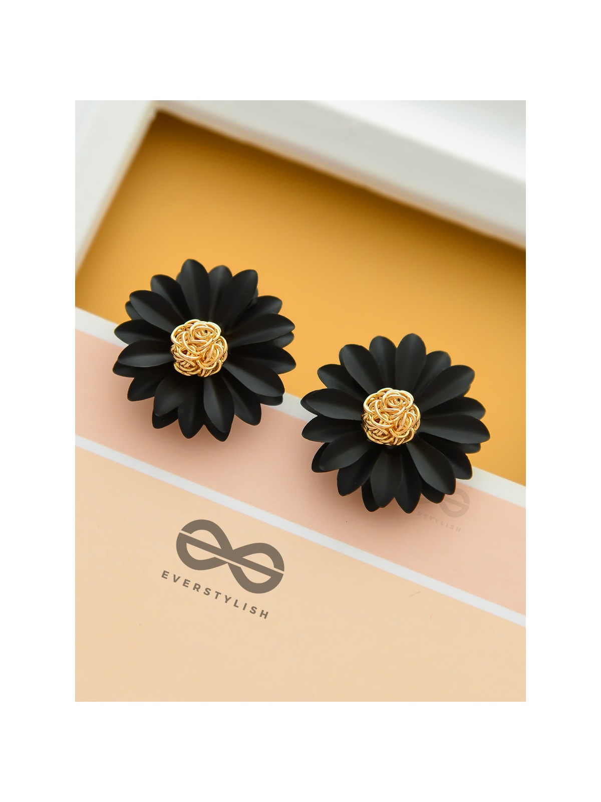 BLOOM IN DARKNESS - Statement Stud Earrings