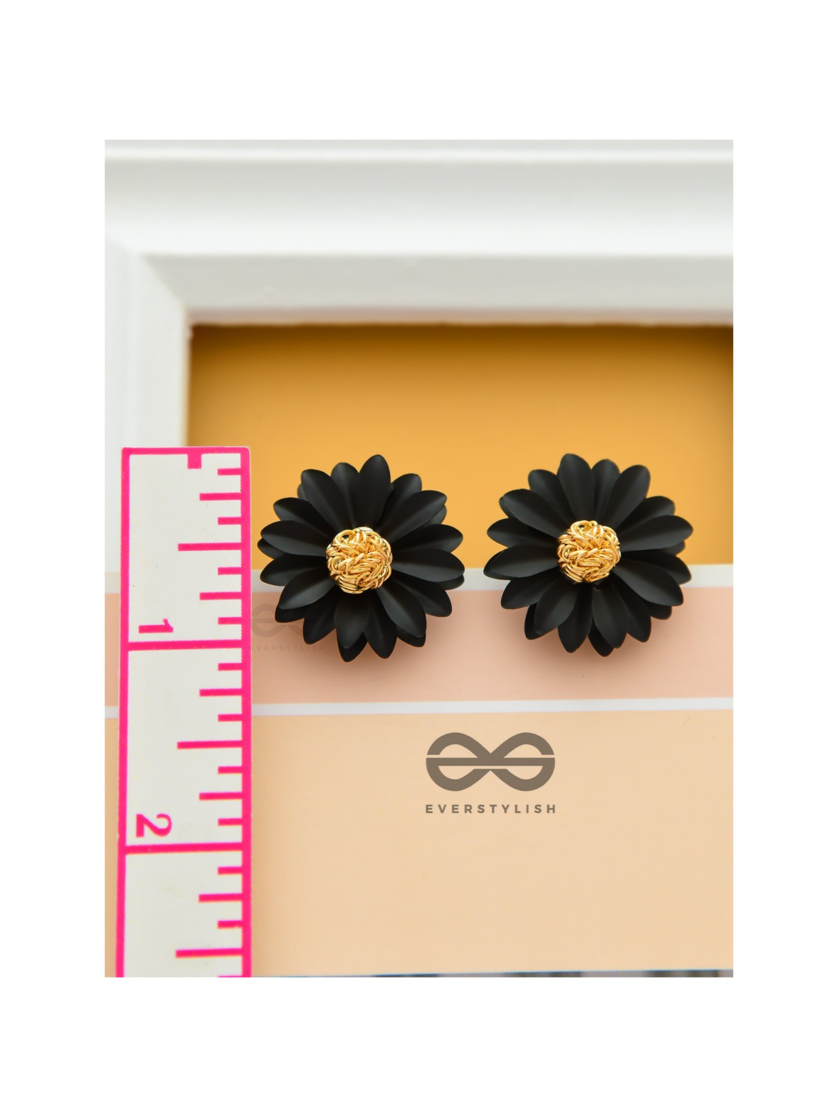 BLOOM IN DARKNESS - Statement Stud Earrings