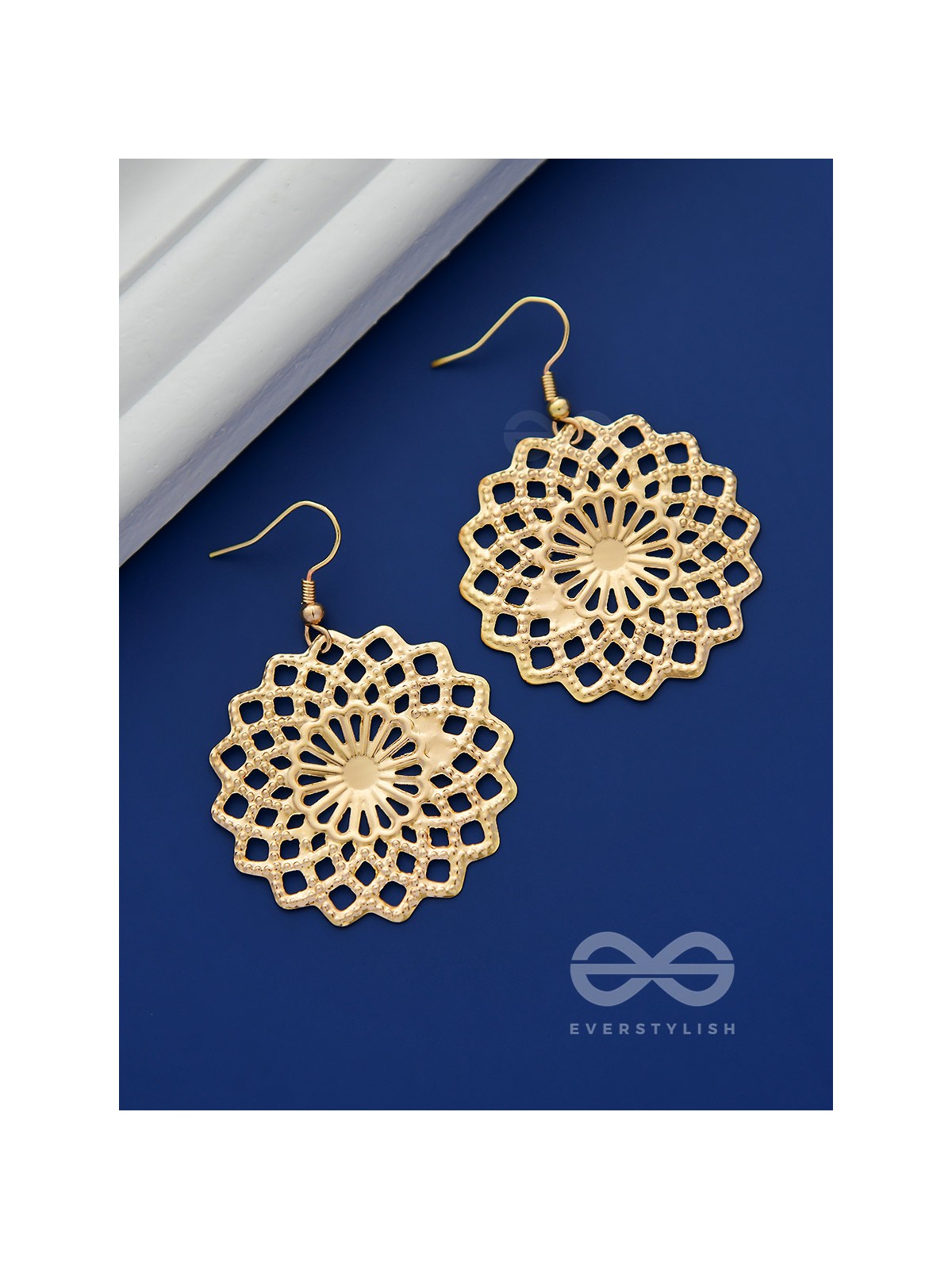 The Geometric Graceful Sun - Golden Casual Earrings