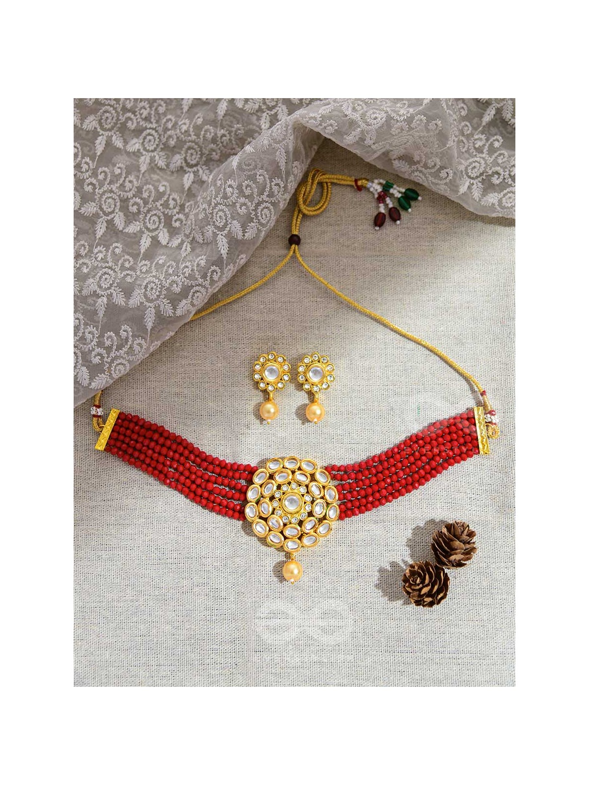 Royalty of the Sultanate - Set of Choker and Earrings (Red)