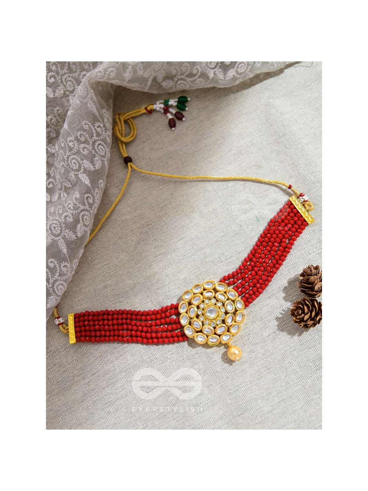 Royalty of the Sultanate - Set of Choker and Earrings (Red)