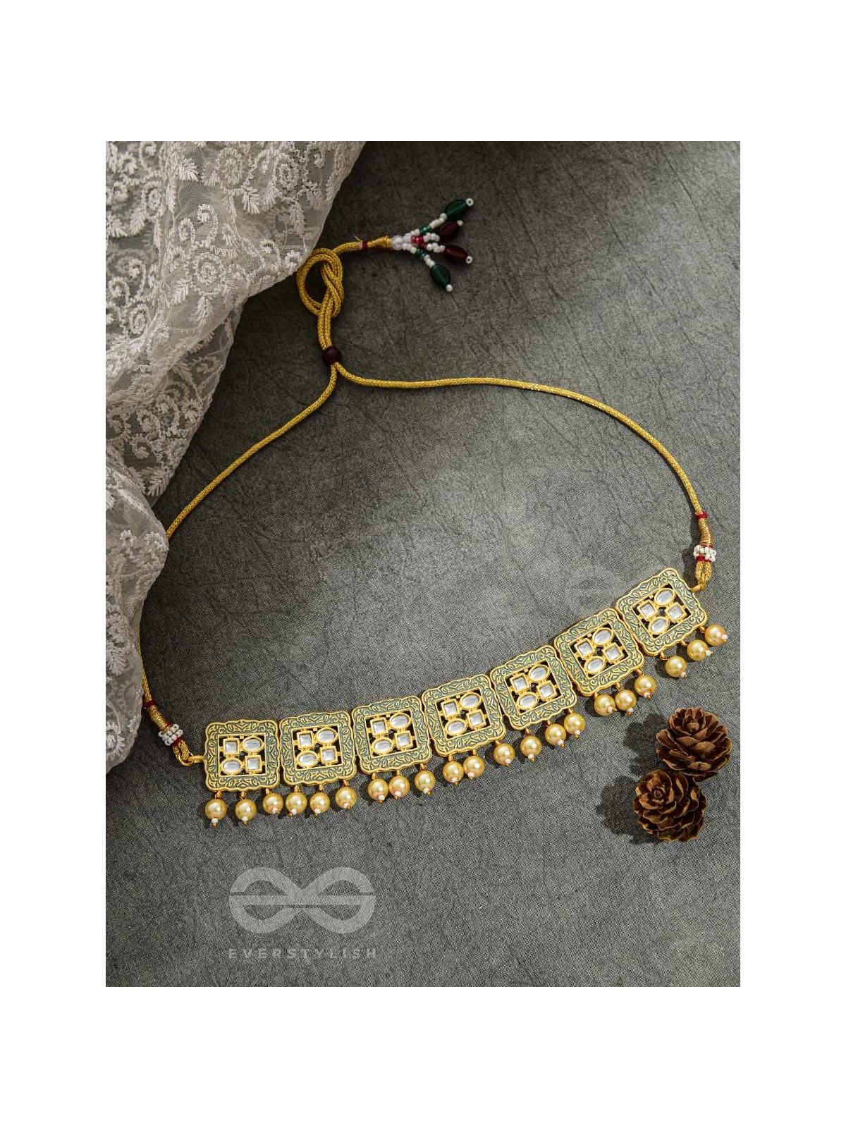 THE WINDOWS OF OPULENCE - SET OF STATEMENT CHOKER AND EARRINGS(Artichoke green)