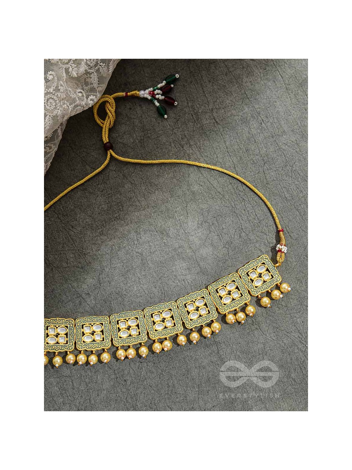 THE WINDOWS OF OPULENCE - SET OF STATEMENT CHOKER AND EARRINGS(Artichoke green)