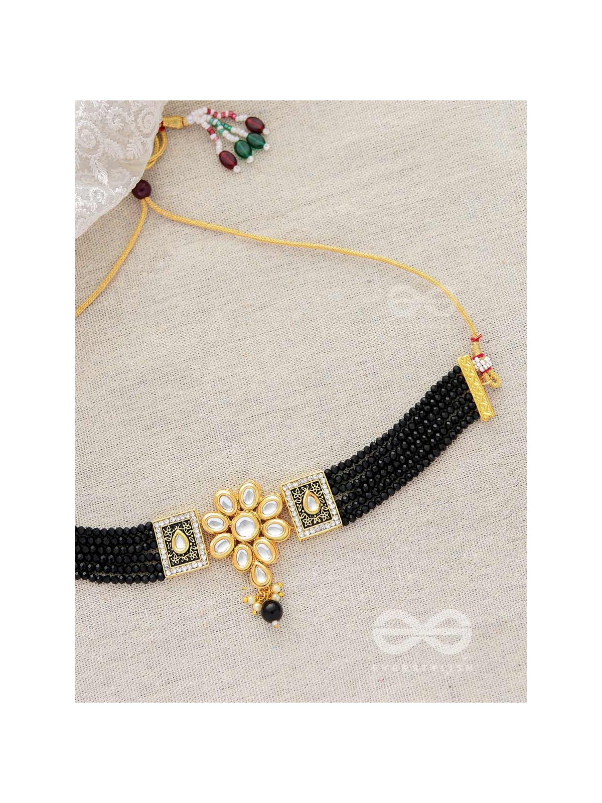 The Etheral Elegance - Set of Statement Choker And Earrings (Black)