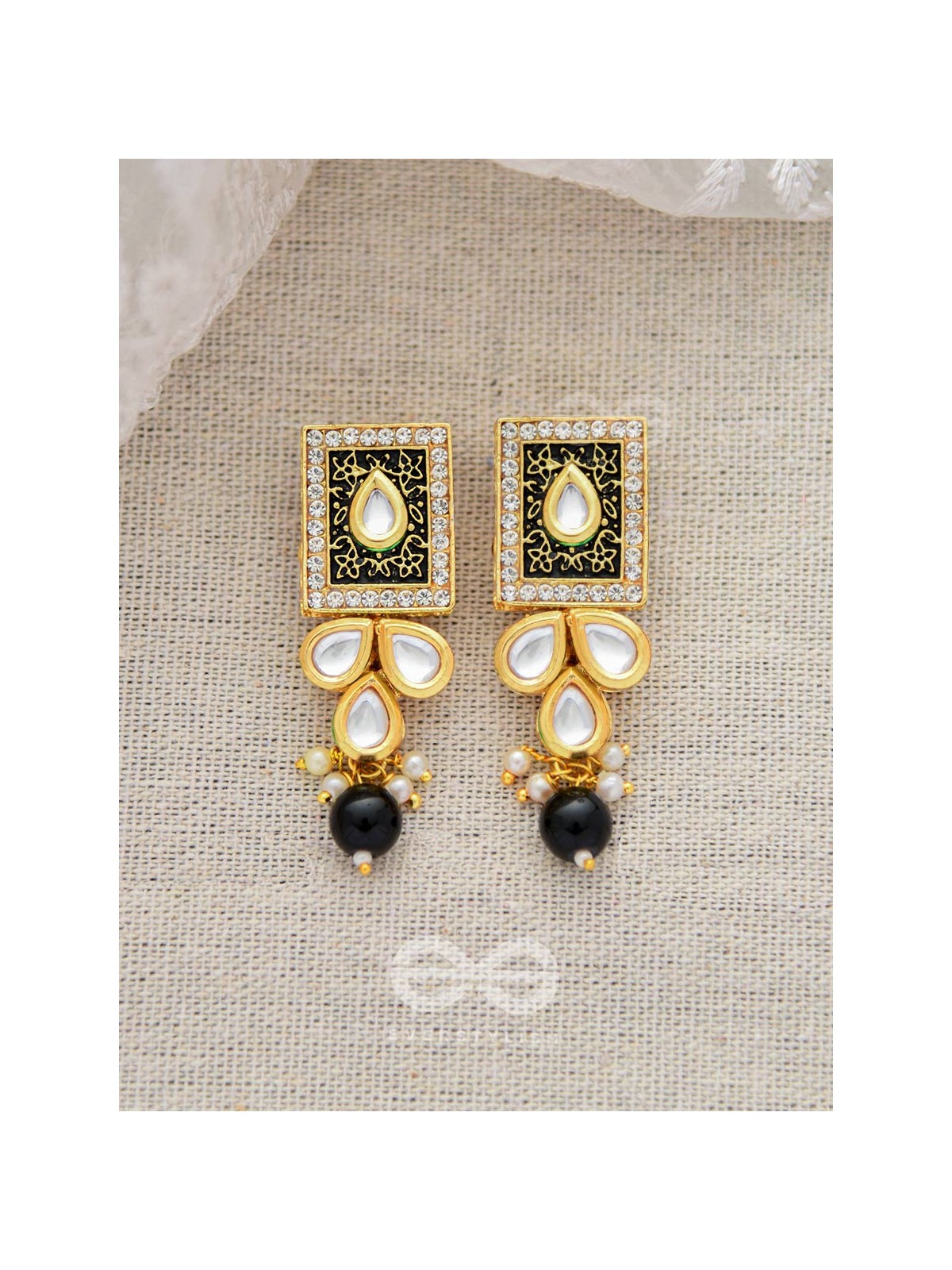 The Etheral Elegance - Set of Statement Choker And Earrings (Black)