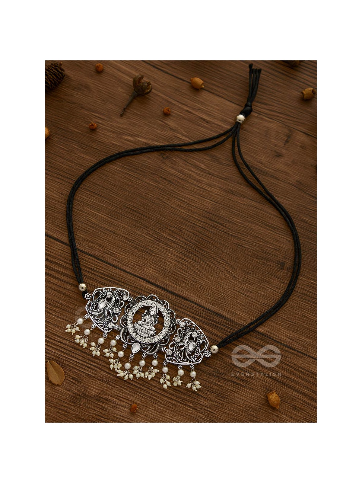 The Opulence of Devotion- Statement Set of Earrings and Choker