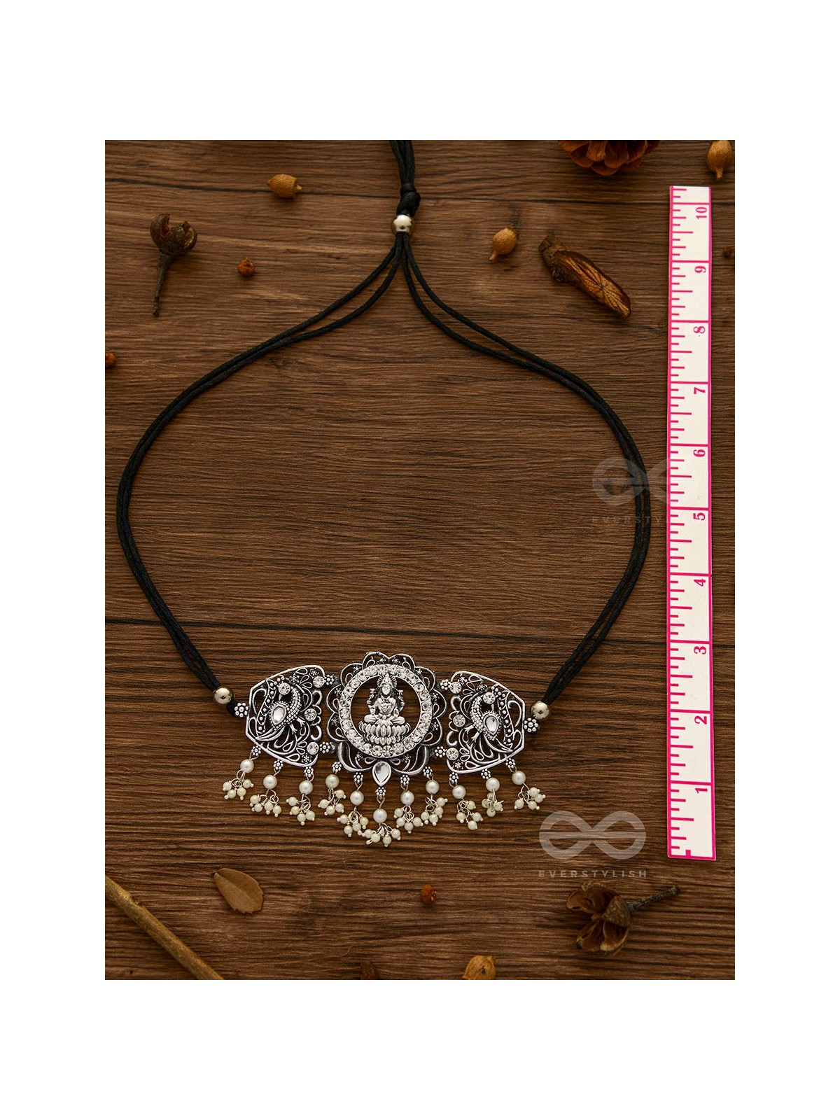 The Opulence of Devotion- Statement Set of Earrings and Choker