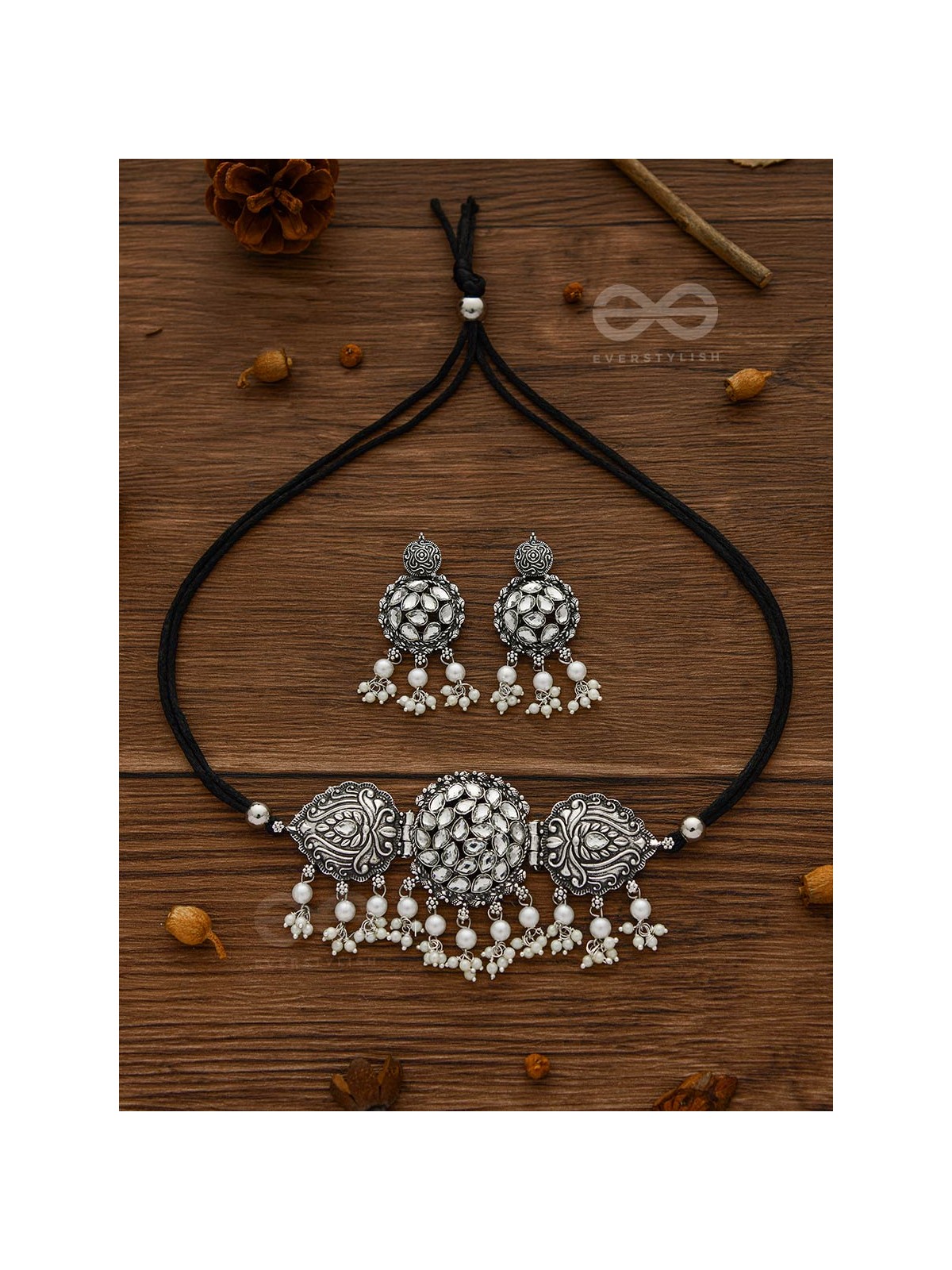 The Intricate Epitome - Embellished Oxidised Set of Choker and Earrings (White)