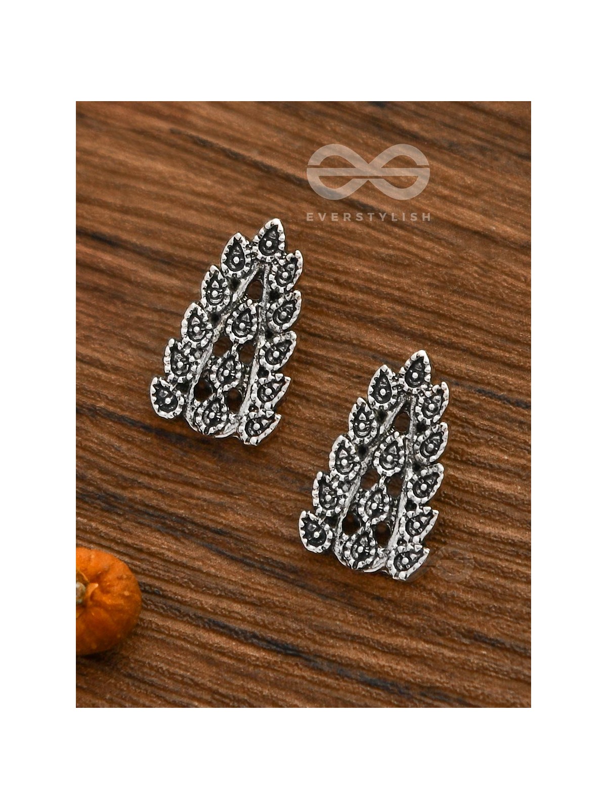 The Little Intricate Leaflets - Tiny Trinket Earrings