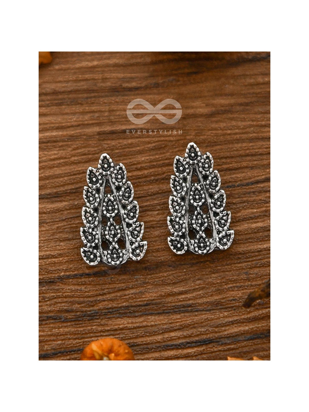 The Little Intricate Leaflets - Tiny Trinket Earrings