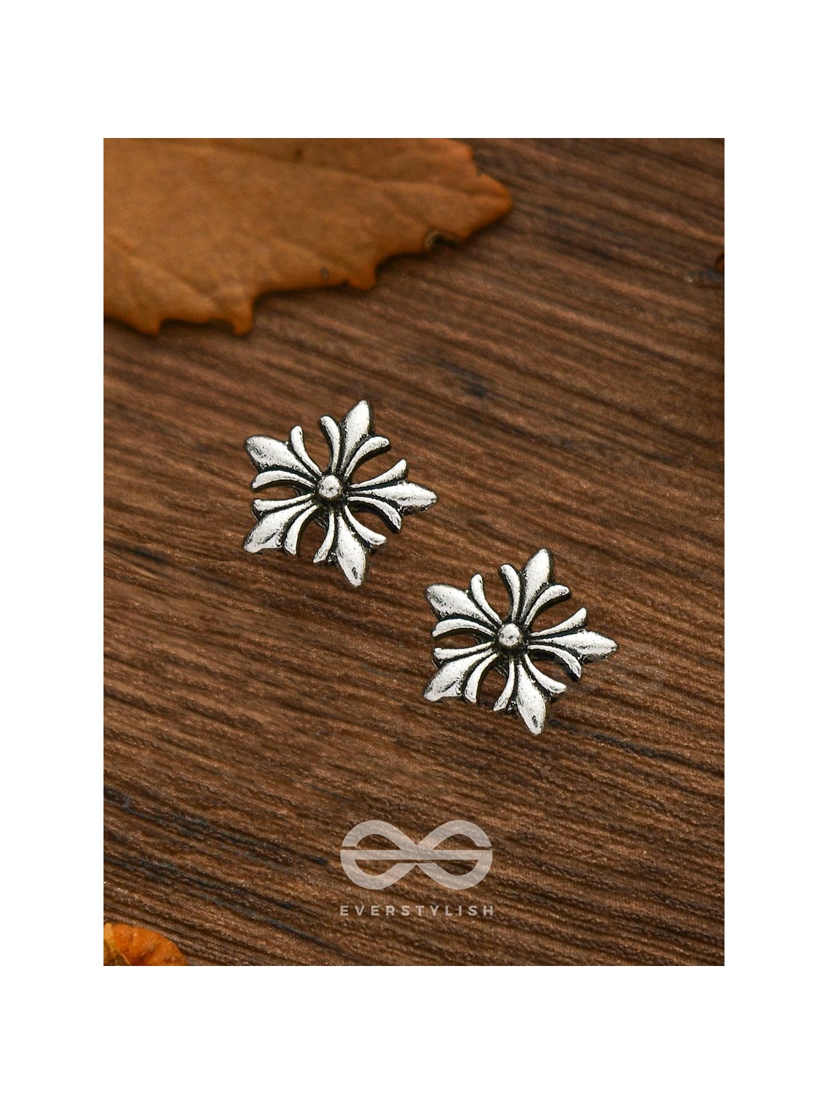 The Silver Sleet- Silver Stud Earrings