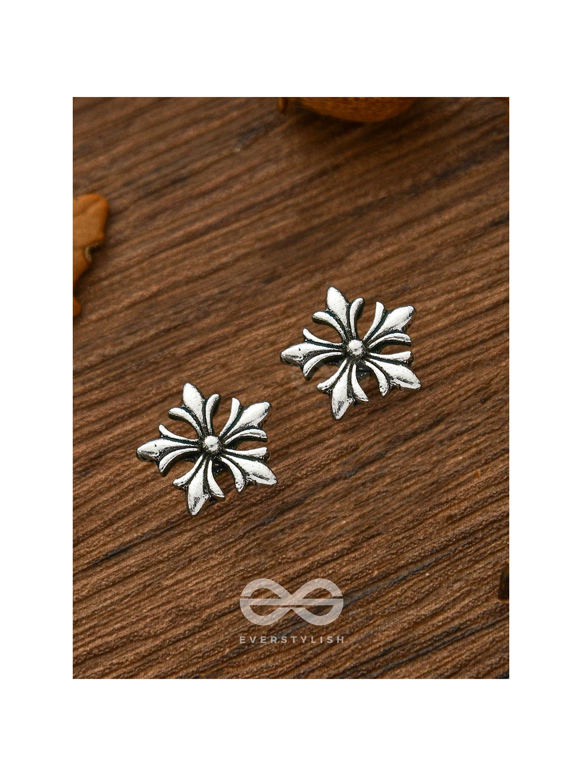 The Silver Sleet- Silver Stud Earrings