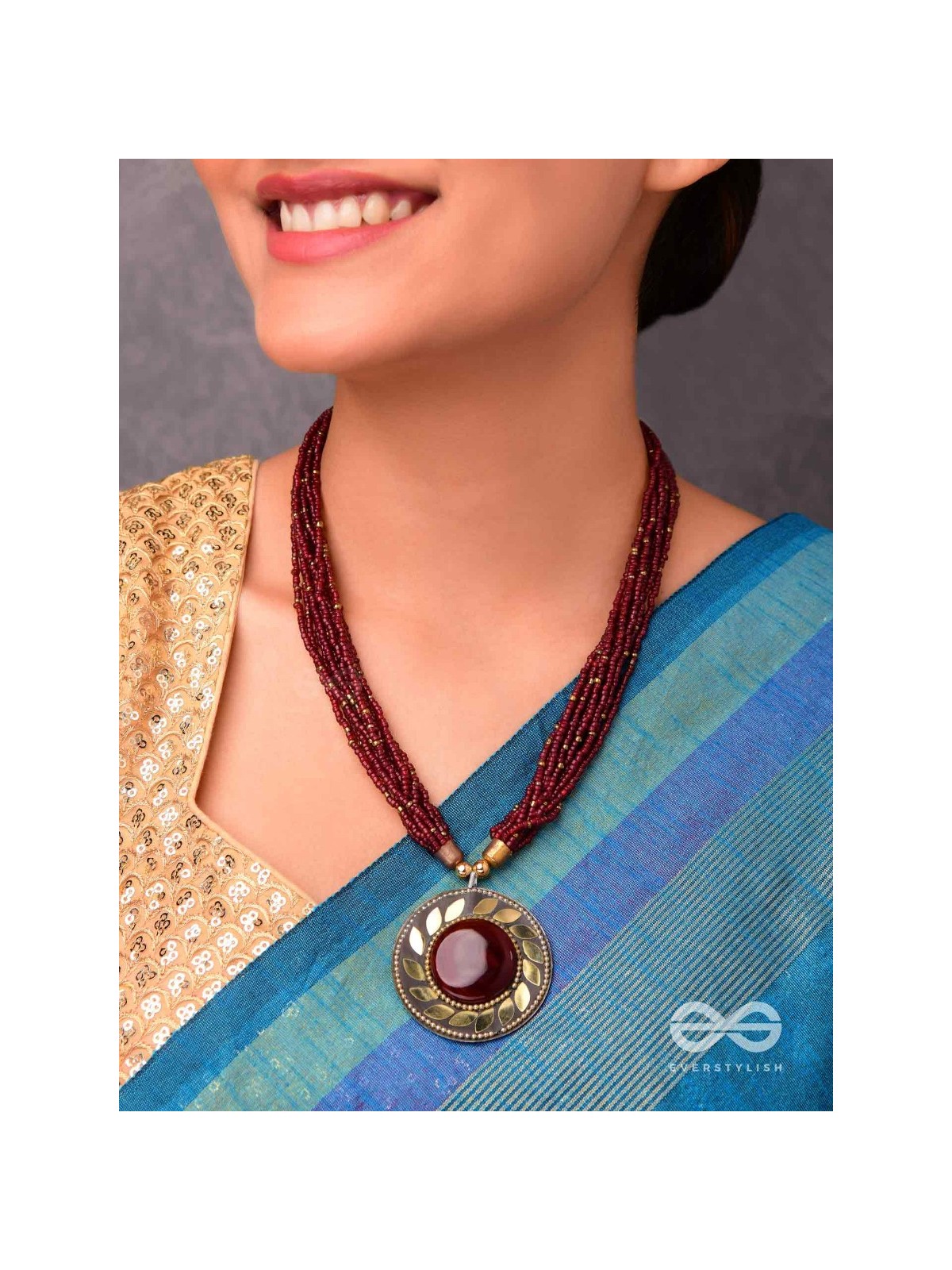 The Timeless Elegance- Beautiful Beaded Neckpiece (Mulberry)