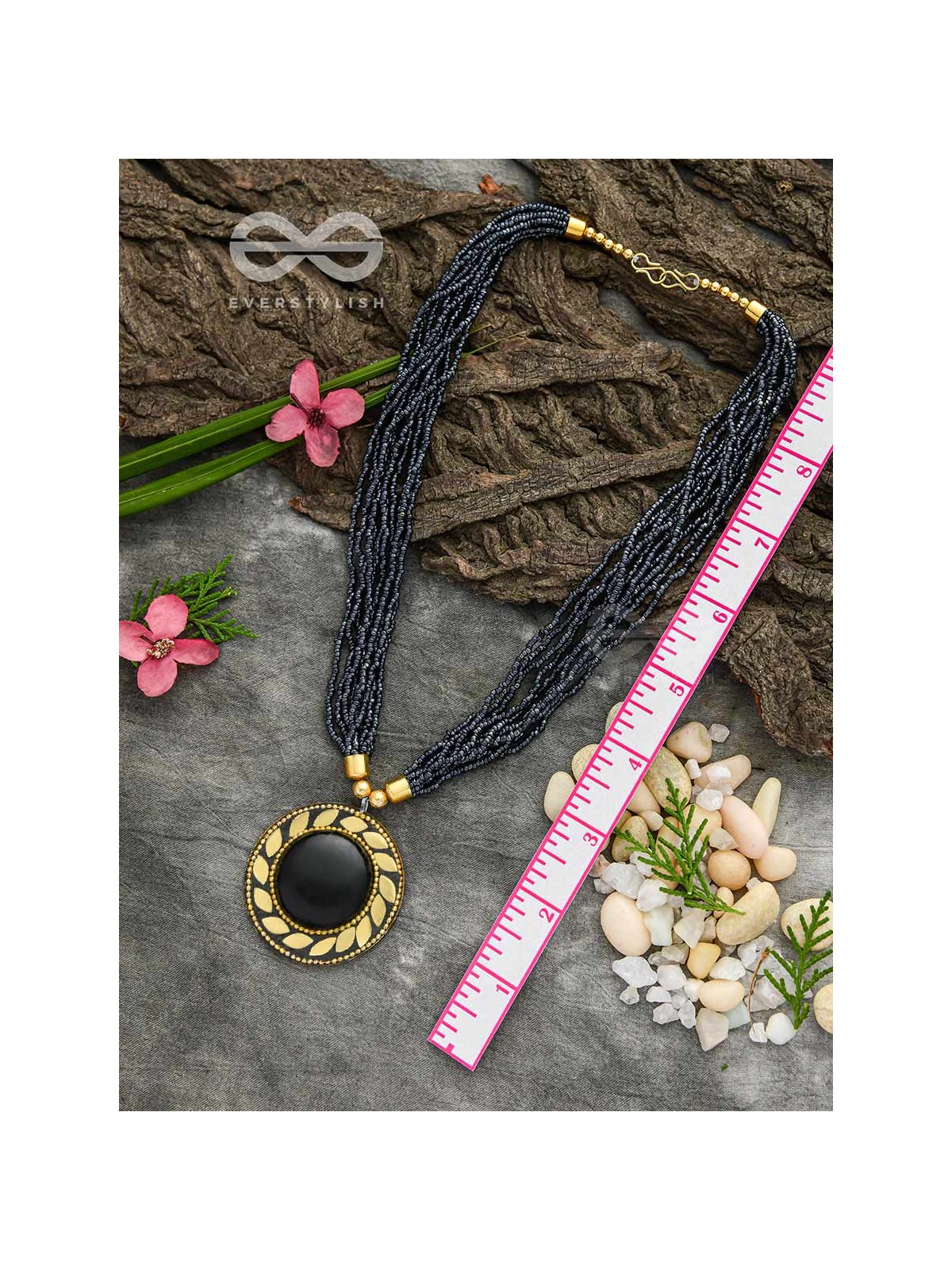 The Timeless Elegance- Beautiful Beaded Neckpiece (Black)