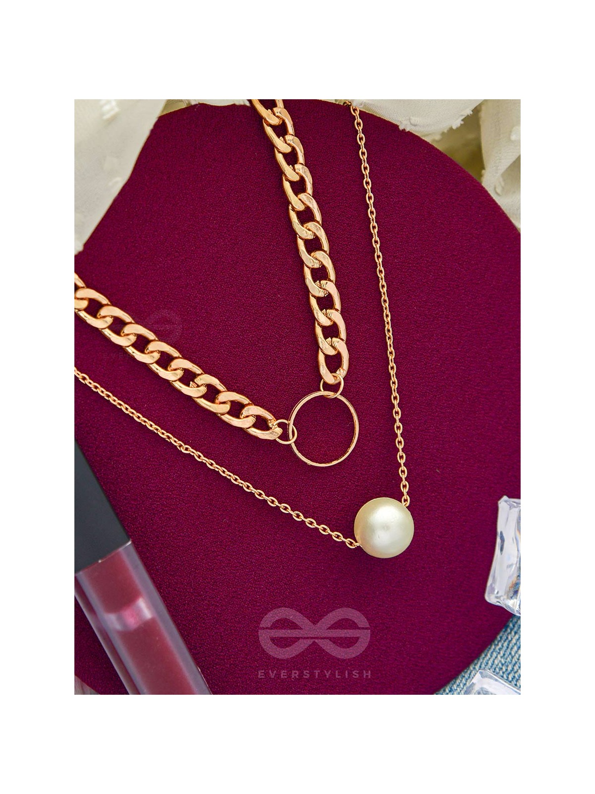 The Epitome of Elegance- Layered Pearl Neckpiece