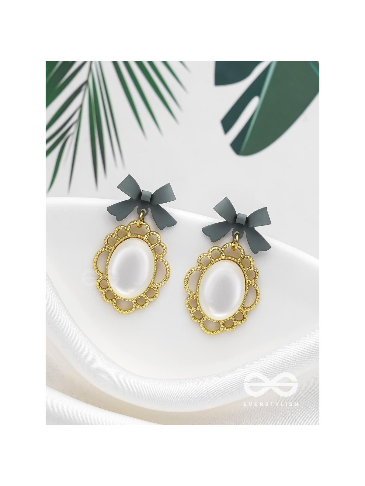 Princess Bow Frames- Grey and Golden Earrings