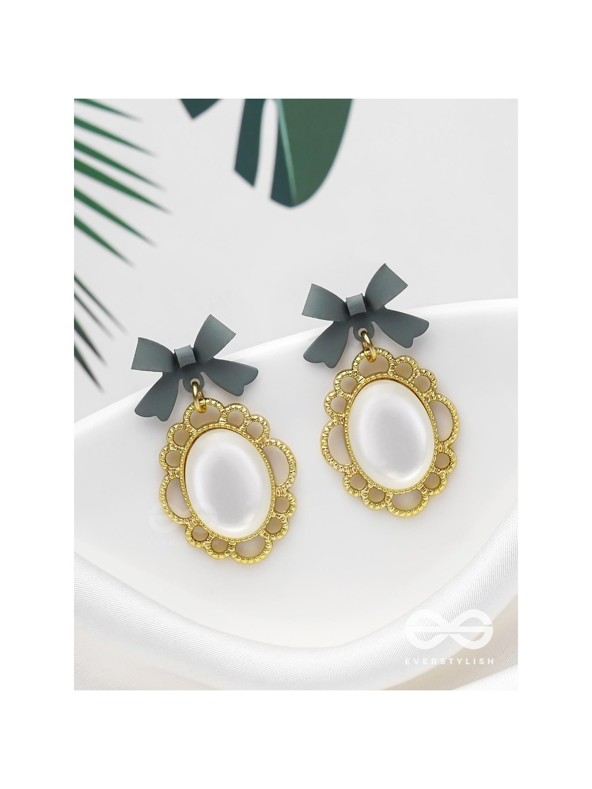 Princess Bow Frames- Grey and Golden Earrings